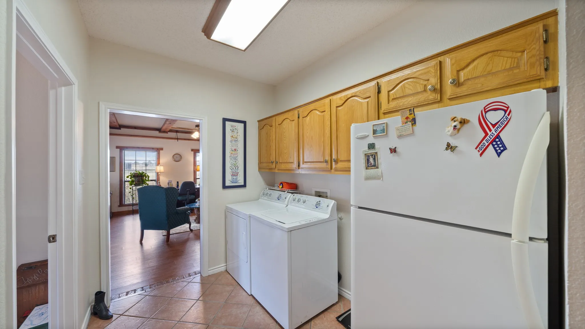 Single Family Residence For Sale in Kaufman County , 12525 County Road 4083, Scurry, Texas 75158, 3 Bedroom, 2 Bathroom, Garage spaces, 2,206 Sqft, built in 1996, mls#21308804, Real Estate Agent in Scurry, Homes For Sale in Kaufman county, Homes For Sale in Scurry, Realtor in Scurry Texas, Real Estate Brokerage Independent Realty Texas, Luminita Cordes Realtor
