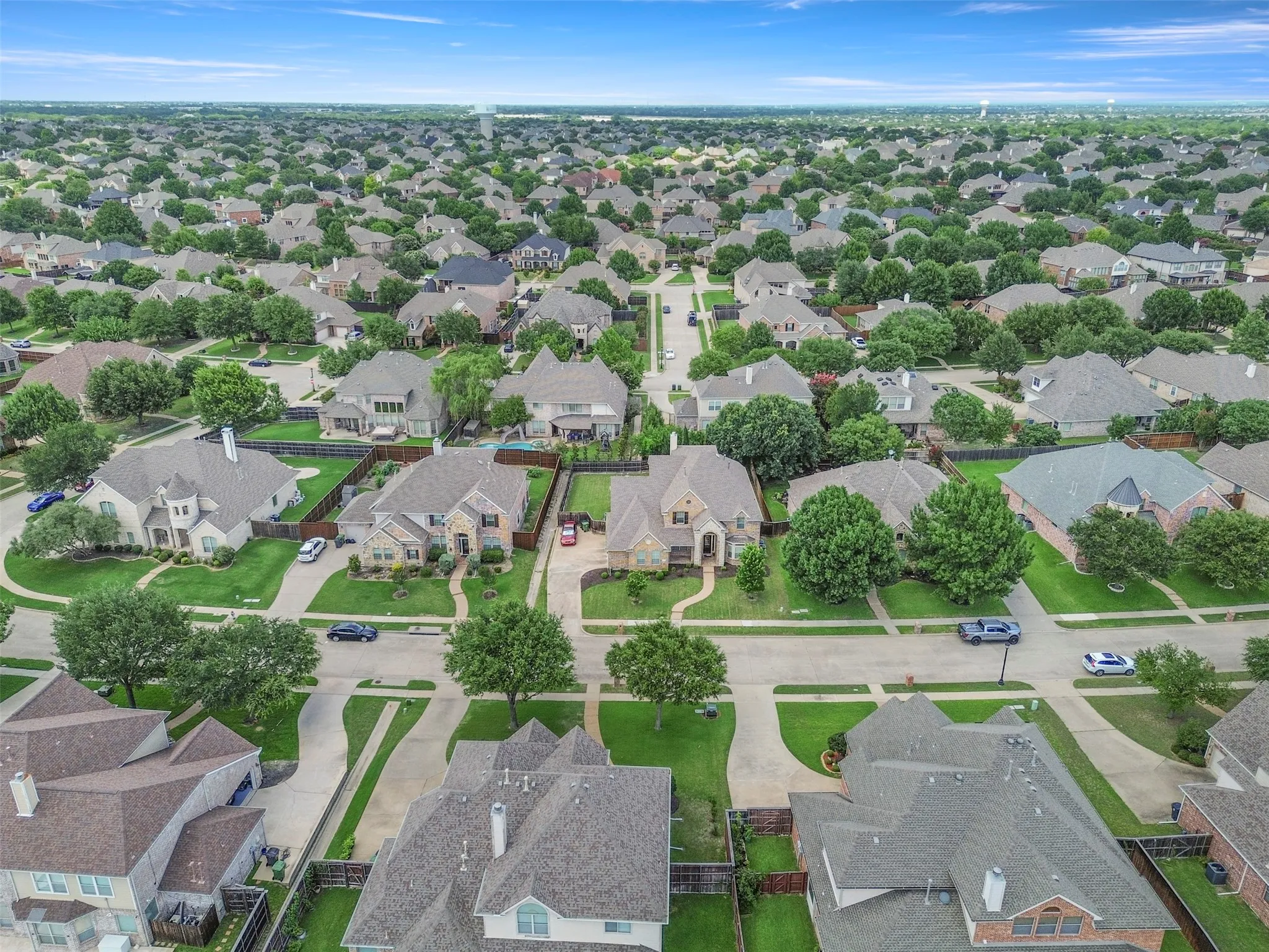 Single Family Residence For Sale in Collin County , 804 Meadowlark Drive, Murphy, Texas 75094, 5 Bedroom, 4 Bathroom, 3 Garage spaces, 4,135 Sqft, built in 2008, mls#21299517, Real Estate Agent in Murphy, Homes For Sale in Collin county, Homes For Sale in Murphy, Realtor in Murphy Texas, Real Estate Brokerage Independent Realty Texas, Luminita Cordes Realtor