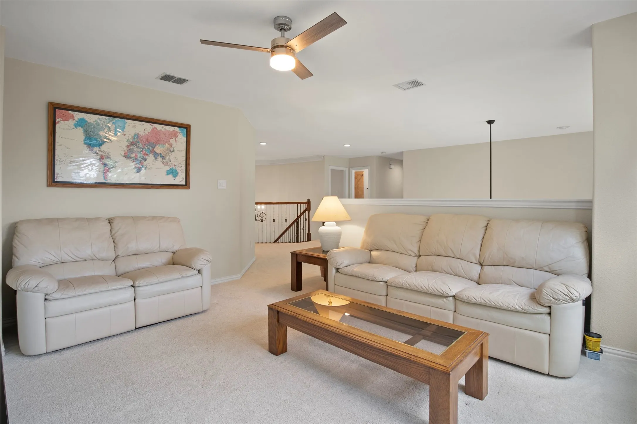 Single Family Residence For Sale in Collin County , 804 Meadowlark Drive, Murphy, Texas 75094, 5 Bedroom, 4 Bathroom, 3 Garage spaces, 4,135 Sqft, built in 2008, mls#21299517, Real Estate Agent in Murphy, Homes For Sale in Collin county, Homes For Sale in Murphy, Realtor in Murphy Texas, Real Estate Brokerage Independent Realty Texas, Luminita Cordes Realtor