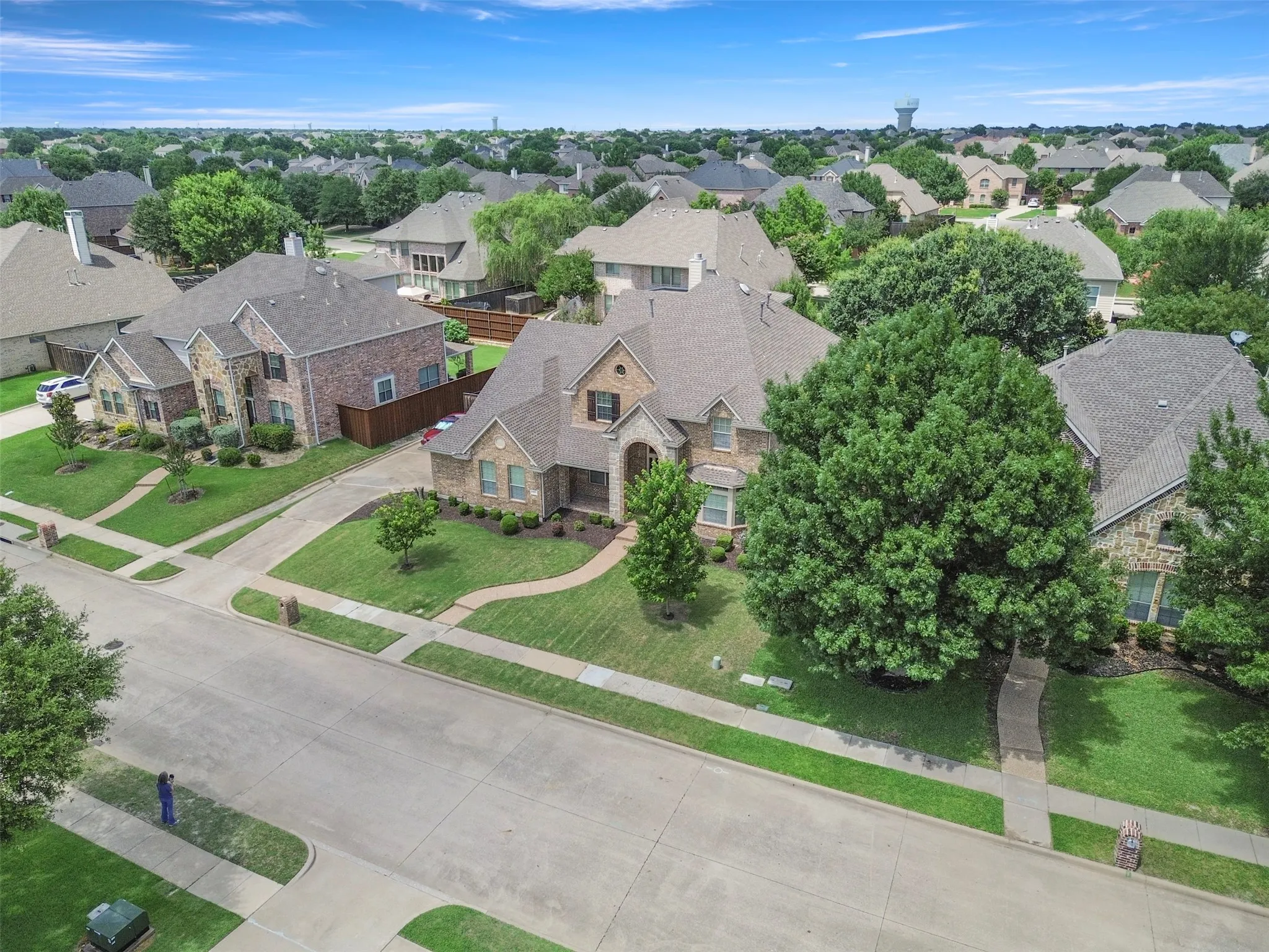 Single Family Residence For Sale in Collin County , 804 Meadowlark Drive, Murphy, Texas 75094, 5 Bedroom, 4 Bathroom, 3 Garage spaces, 4,135 Sqft, built in 2008, mls#21299517, Real Estate Agent in Murphy, Homes For Sale in Collin county, Homes For Sale in Murphy, Realtor in Murphy Texas, Real Estate Brokerage Independent Realty Texas, Luminita Cordes Realtor