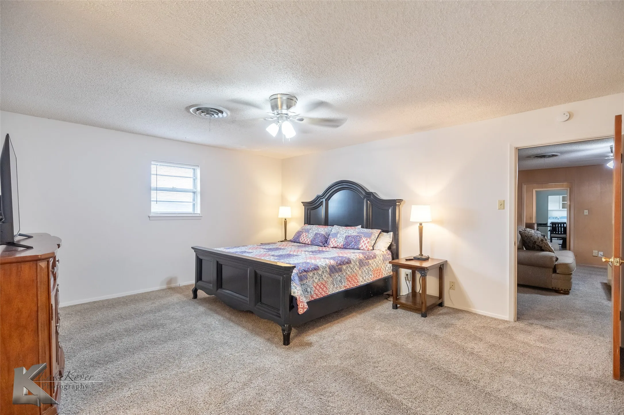Single Family Residence For Rent in Taylor County , 1926 Richland Drive, Abilene, Texas 79603, 4 Bedroom, 2 Bathroom, 2 Garage spaces, 2,294 Sqft, built in 1966, mls#21300371, Real Estate Agent in Abilene, Homes For Rent in Taylor county, Homes For Rent in Abilene, Realtor in Abilene Texas, Real Estate Brokerage Independent Realty Texas, Luminita Cordes Realtor