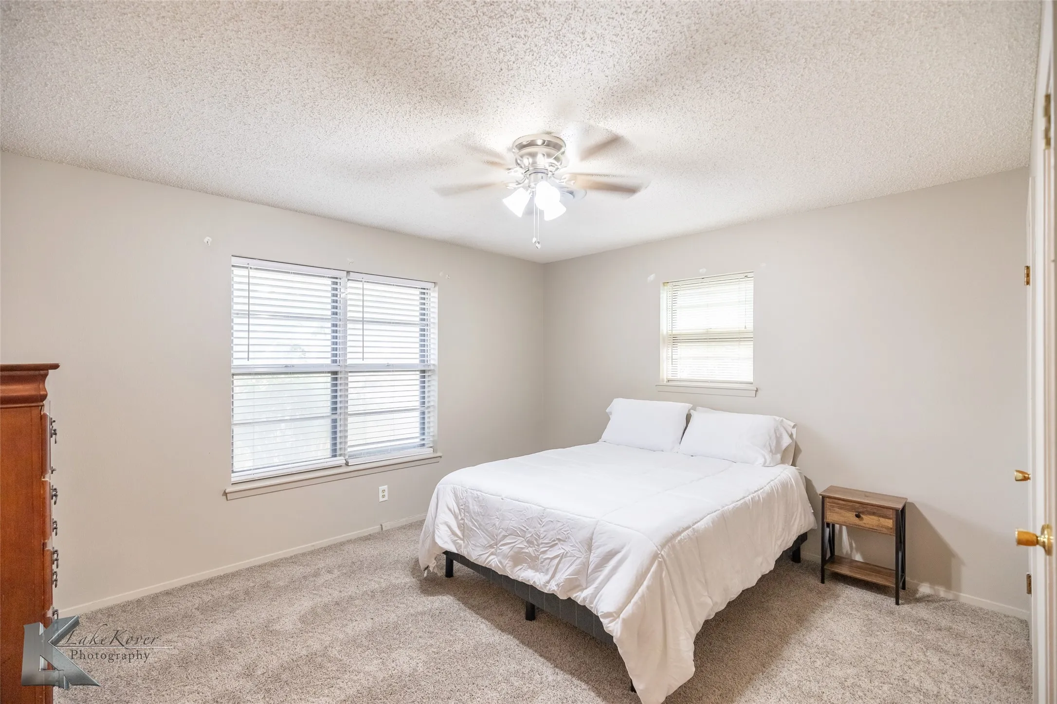 Single Family Residence For Rent in Taylor County , 1926 Richland Drive, Abilene, Texas 79603, 4 Bedroom, 2 Bathroom, 2 Garage spaces, 2,294 Sqft, built in 1966, mls#21300371, Real Estate Agent in Abilene, Homes For Rent in Taylor county, Homes For Rent in Abilene, Realtor in Abilene Texas, Real Estate Brokerage Independent Realty Texas, Luminita Cordes Realtor