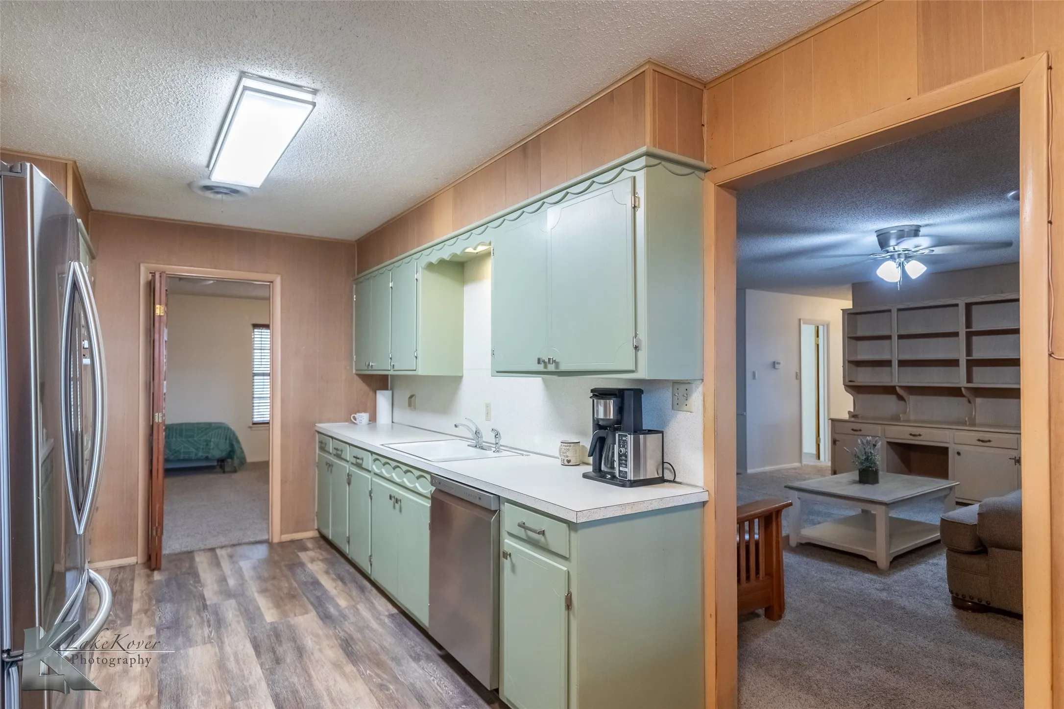 Single Family Residence For Rent in Taylor County , 1926 Richland Drive, Abilene, Texas 79603, 4 Bedroom, 2 Bathroom, 2 Garage spaces, 2,294 Sqft, built in 1966, mls#21300371, Real Estate Agent in Abilene, Homes For Rent in Taylor county, Homes For Rent in Abilene, Realtor in Abilene Texas, Real Estate Brokerage Independent Realty Texas, Luminita Cordes Realtor
