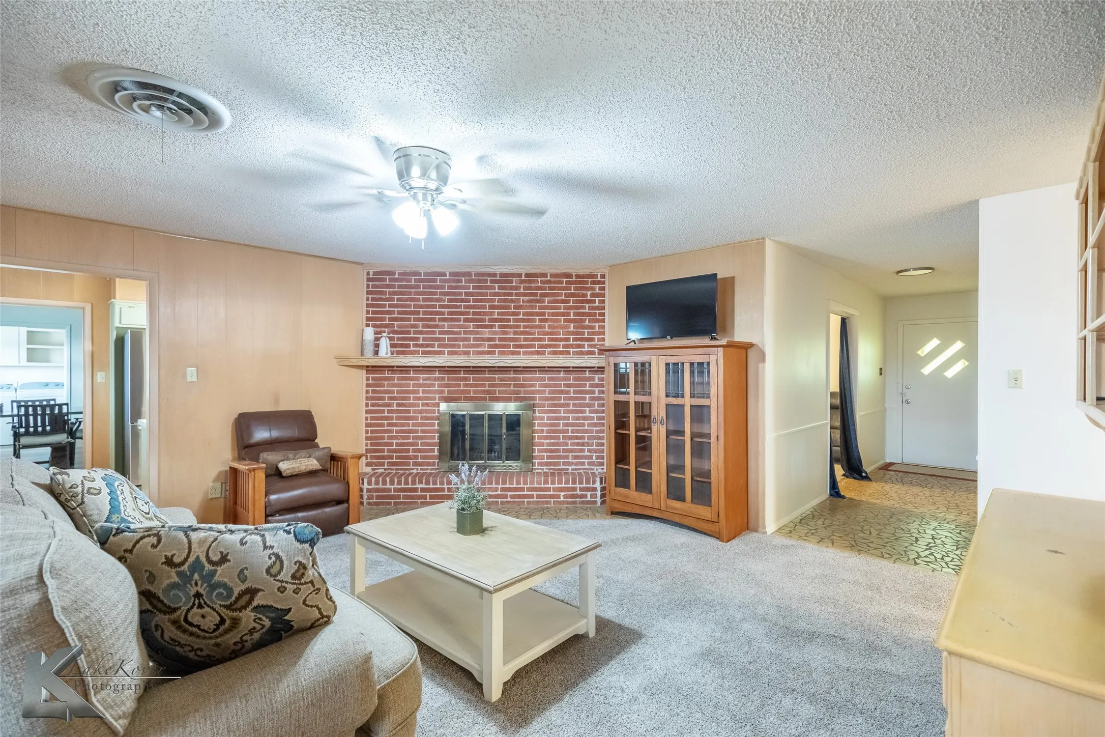 Single Family Residence For Rent in Taylor County , 1926 Richland Drive, Abilene, Texas 79603, 4 Bedroom, 2 Bathroom, 2 Garage spaces, 2,294 Sqft, built in 1966, mls#21300371, Real Estate Agent in Abilene, Homes For Rent in Taylor county, Homes For Rent in Abilene, Realtor in Abilene Texas, Real Estate Brokerage Independent Realty Texas, Luminita Cordes Realtor