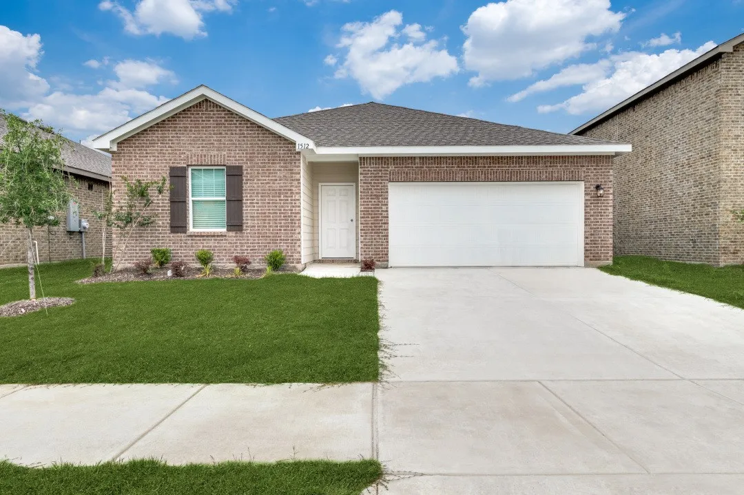 Single Family Residence For Rent in Tarrant County , 1512 Ancer Way, Fort Worth, Texas 76052, 3 Bedroom, 2 Bathroom, 2 Garage spaces, 1,589 Sqft, built in 2023, Price $2,250, mls#21285945, Real Estate Agent in Fort Worth, Homes For Rent in Tarrant county, Homes For Rent in Fort Worth, Realtor in Fort Worth Texas, Real Estate Brokerage Independent Realty Texas, Luminita Cordes Realtor