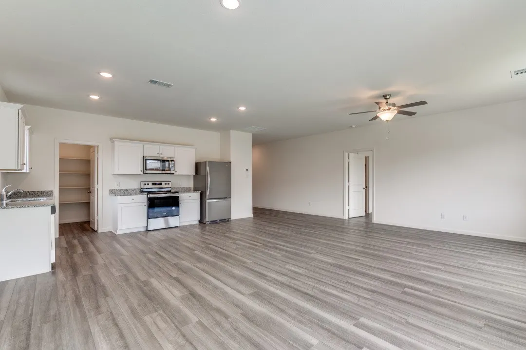 Single Family Residence For Rent in Tarrant County , 1512 Ancer Way, Fort Worth, Texas 76052, 3 Bedroom, 2 Bathroom, 2 Garage spaces, 1,589 Sqft, built in 2023, Price $2,250, mls#21285945, Real Estate Agent in Fort Worth, Homes For Rent in Tarrant county, Homes For Rent in Fort Worth, Realtor in Fort Worth Texas, Real Estate Brokerage Independent Realty Texas, Luminita Cordes Realtor
