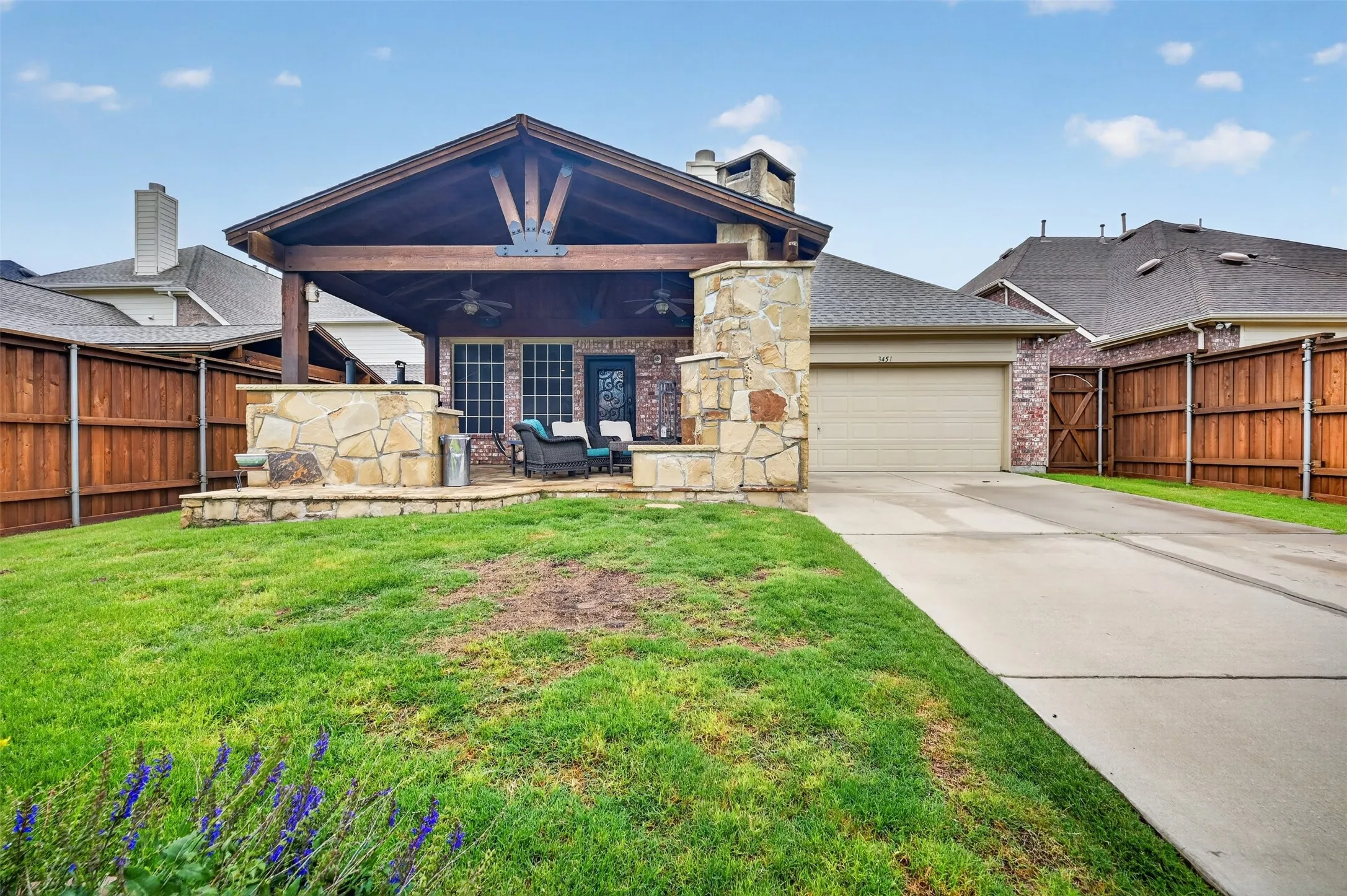Single Family Residence For Sale in Denton County , 3451 Mayflower Drive, Frisco, Texas 75034, 4 Bedroom, 4 Bathroom, 2 Garage spaces, 3,068 Sqft, built in 2004, mls#21308502, Real Estate Agent in Frisco, Homes For Sale in Denton county, Homes For Sale in Frisco, Realtor in Frisco Texas, Real Estate Brokerage Independent Realty Texas, Luminita Cordes Realtor