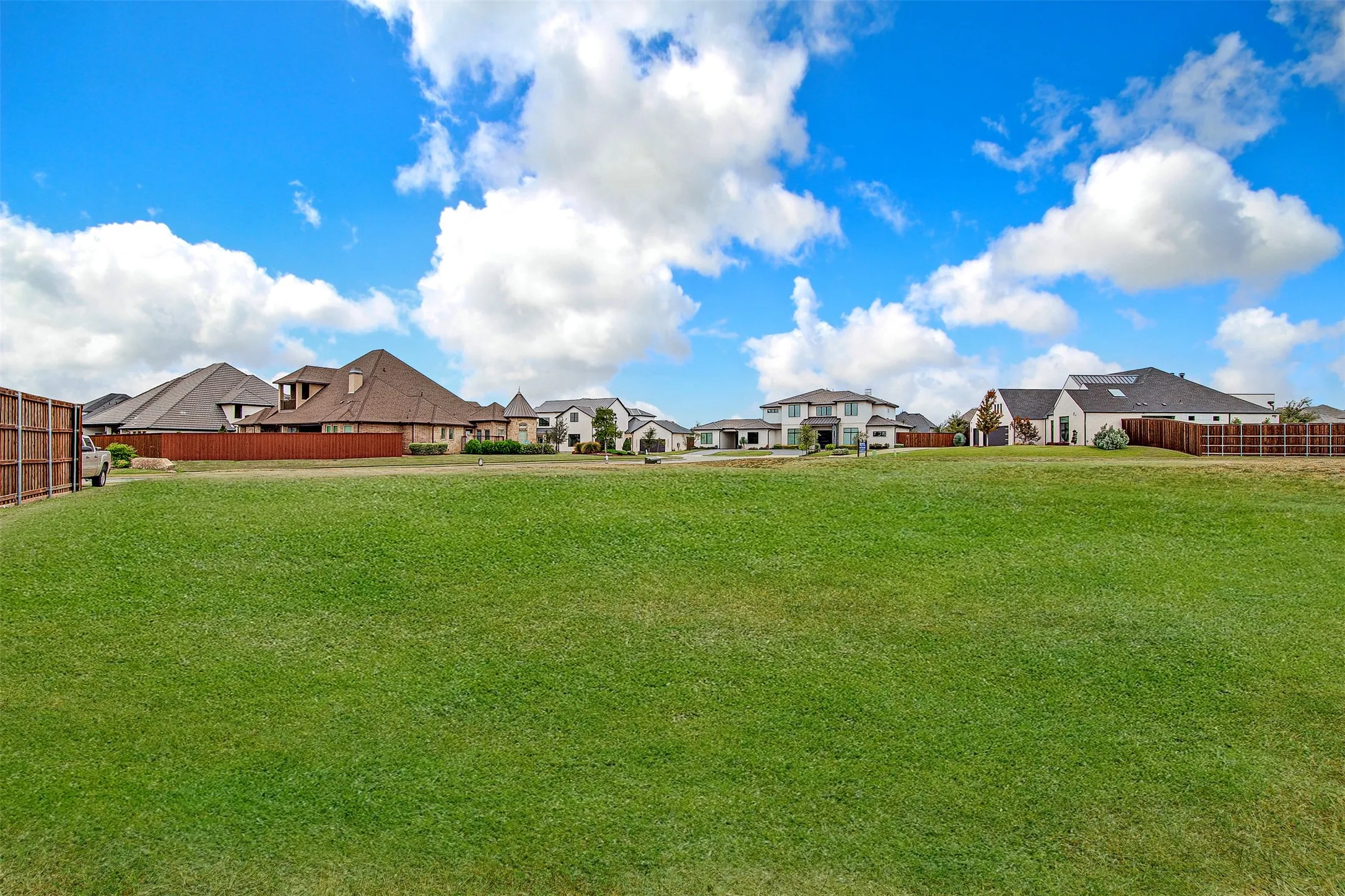 Improved Land For Sale in Johnson County , 1103 Ridgecrest Drive, Mansfield, Texas 76033, 0, 0, Garage spaces, 0 Sqft, built in 0, mls#21308897, Real Estate Agent in Mansfield, Homes For Sale in Johnson county, Homes For Sale in Mansfield, Realtor in Mansfield Texas, Real Estate Brokerage Independent Realty Texas, Luminita Cordes Realtor