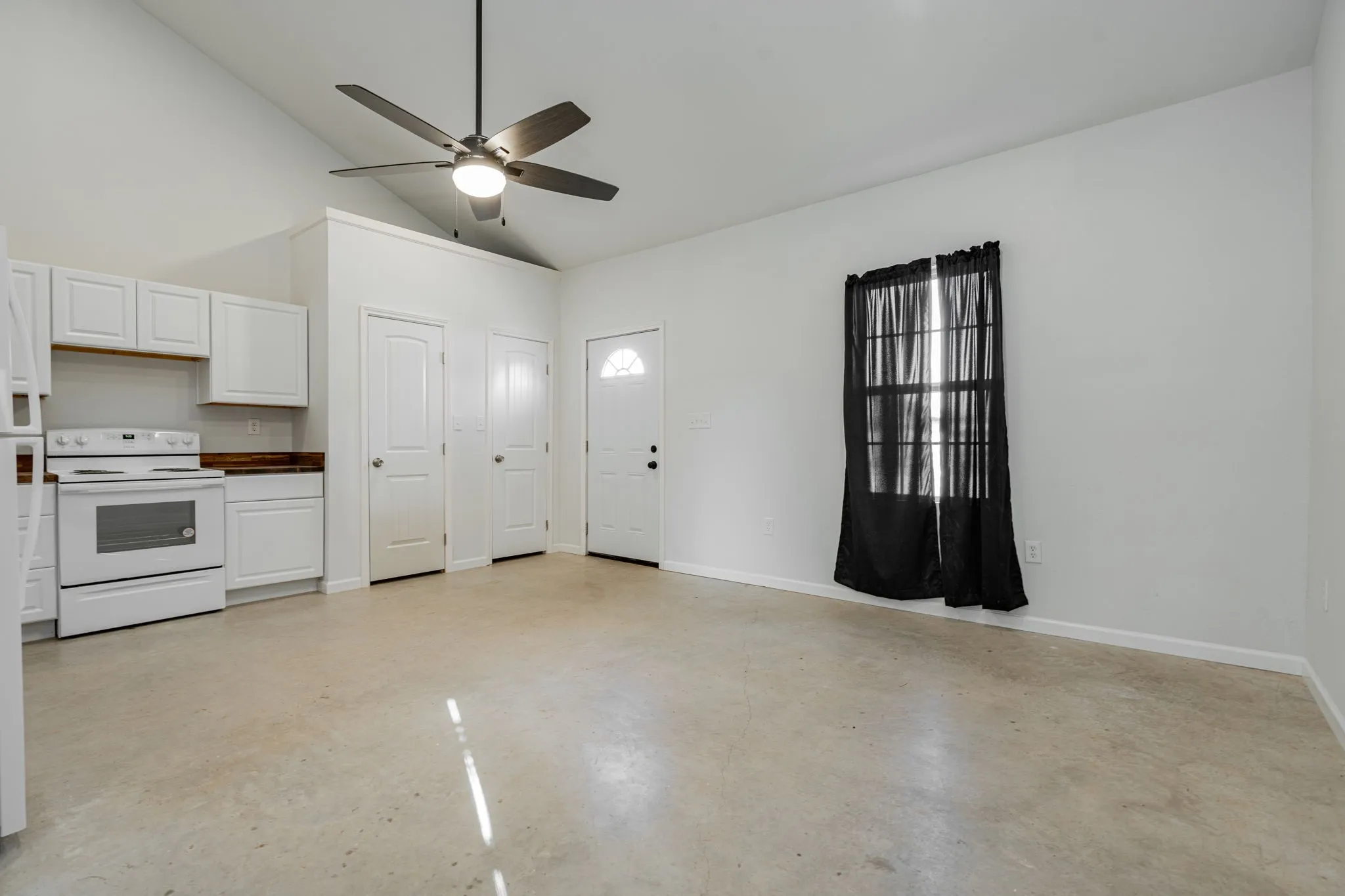Duplex For Sale in Montague County , 207 Young Street, Nocona, Texas 76255, 0, 0, Garage spaces, 0 Sqft, built in 2022, Price $170,000, mls#21308906, Real Estate Agent in Nocona, Homes For Sale in Montague county, Homes For Sale in Nocona, Realtor in Nocona Texas, Real Estate Brokerage Independent Realty Texas, Luminita Cordes Realtor