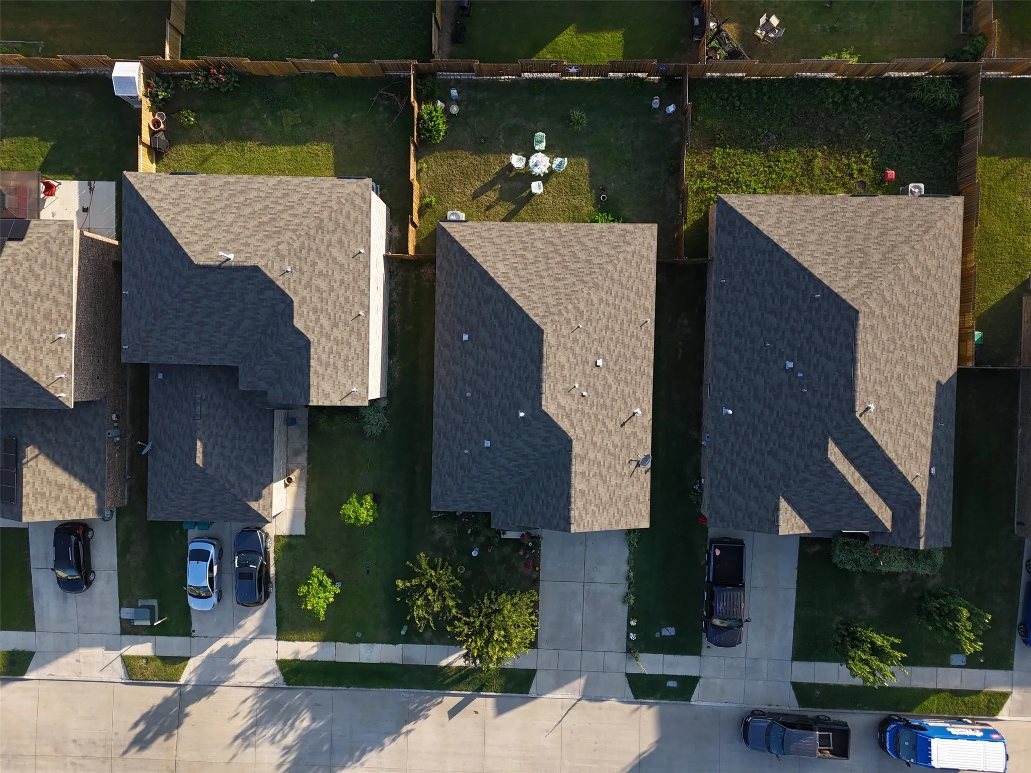 Single Family Residence For Sale in Ellis County , 309 Donna Drive, Ferris, Texas 75125, 3 Bedroom, 2 Bathroom, 2 Garage spaces, 1,379 Sqft, built in 2022, mls#21308320, Real Estate Agent in Ferris, Homes For Sale in Ellis county, Homes For Sale in Ferris, Realtor in Ferris Texas, Real Estate Brokerage Independent Realty Texas, Luminita Cordes Realtor