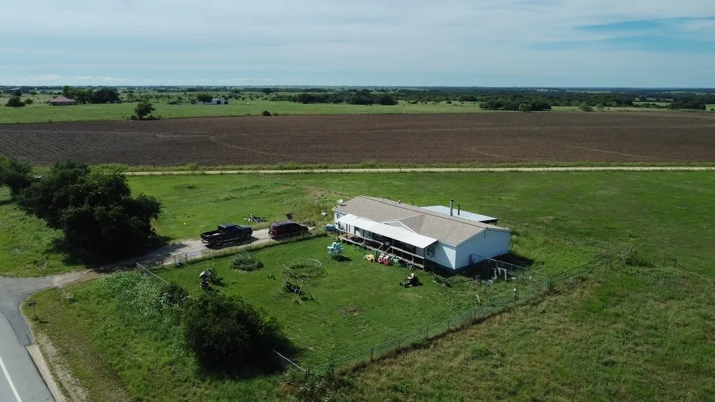 Mobile Home For Sale in Erath County , 13125 S Fm 219, Dublin, Texas 76446, 3 Bedroom, 2 Bathroom, Garage spaces, 1,536 Sqft, built in 1996, mls#21308629, Real Estate Agent in Dublin, Homes For Sale in Erath county, Homes For Sale in Dublin, Realtor in Dublin Texas, Real Estate Brokerage Independent Realty Texas, Luminita Cordes Realtor