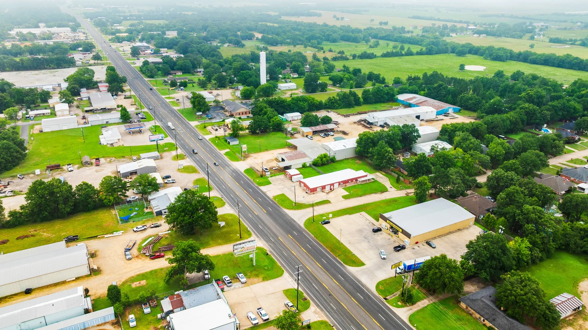 Business For Sale in Lamar County , 6210 Lamar Road, Reno, Texas 75462, 0, 0, Garage spaces, 4,760 Sqft, built in 2007, mls#21302318, Real Estate Agent in Reno, Homes For Sale in Lamar county, Homes For Sale in Reno, Realtor in Reno Texas, Real Estate Brokerage Independent Realty Texas, Luminita Cordes Realtor