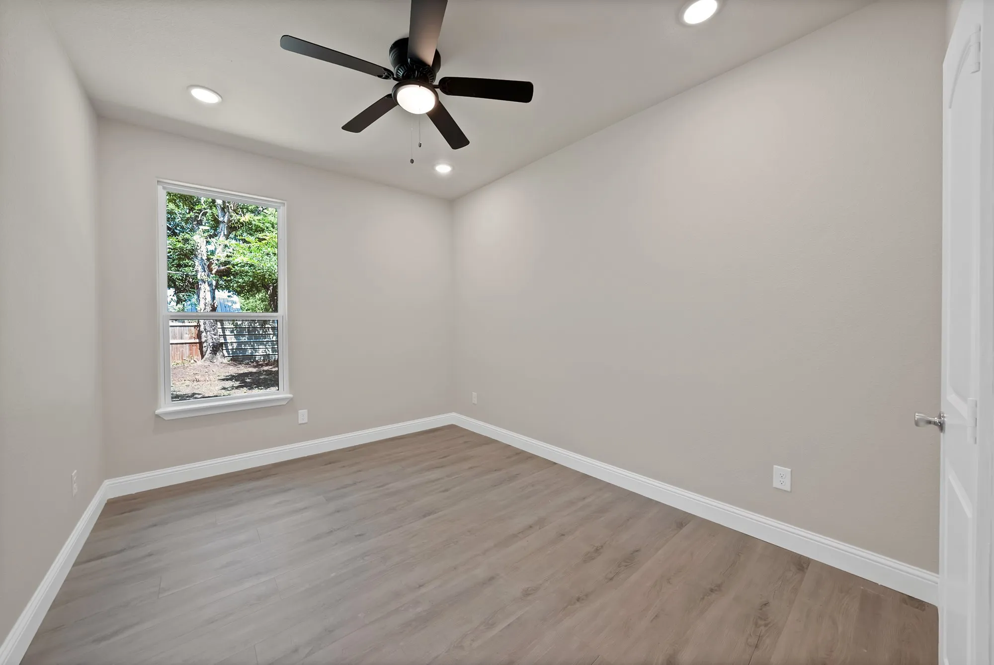 Single Family Residence For Sale in Johnson County , 1112 Trinity Street, Cleburne, Texas 76031, 3 Bedroom, 2 Bathroom, 2 Garage spaces, 1,800 Sqft, built in 2026, mls#21308951, Real Estate Agent in Cleburne, Homes For Sale in Johnson county, Homes For Sale in Cleburne, Realtor in Cleburne Texas, Real Estate Brokerage Independent Realty Texas, Luminita Cordes Realtor