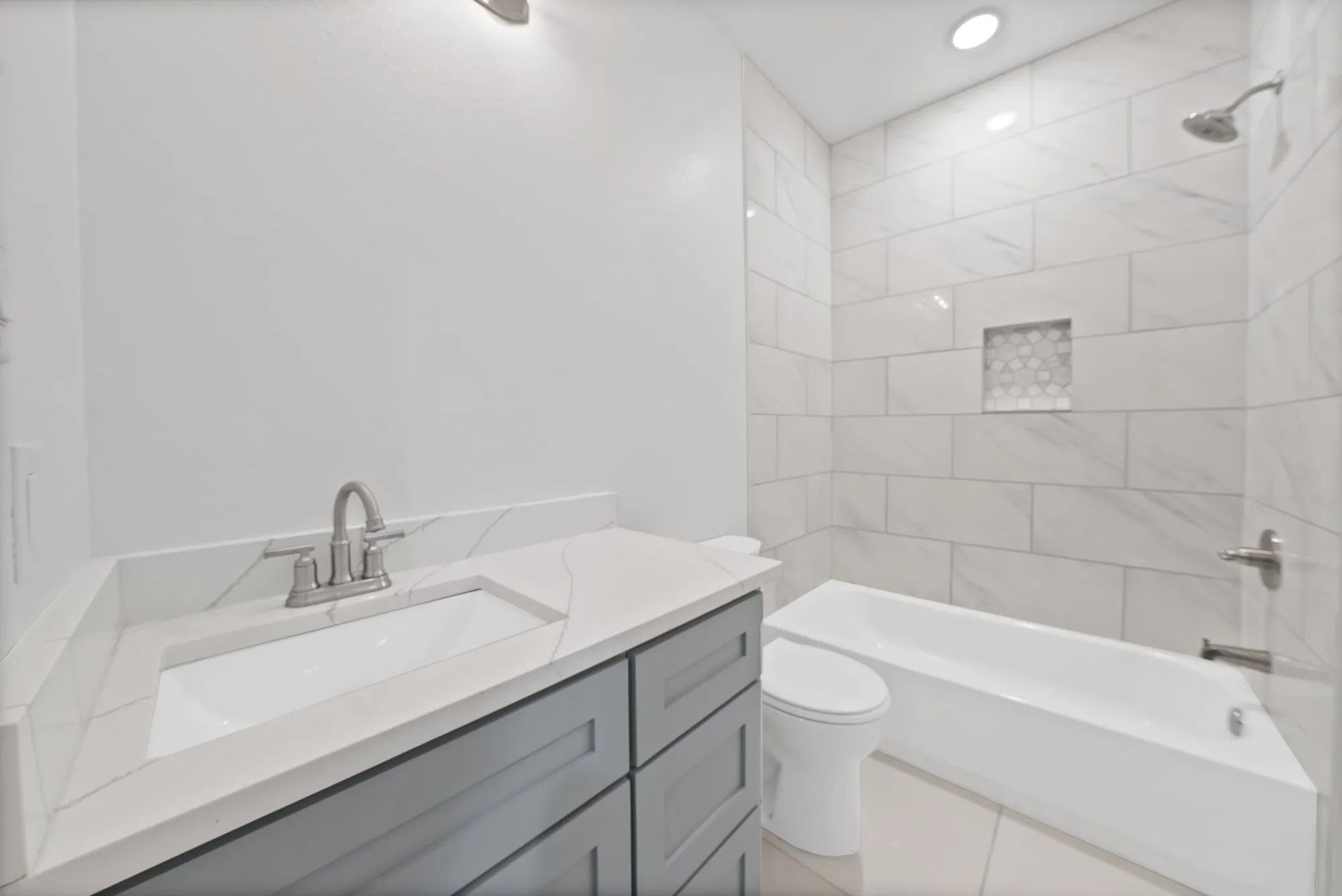 Single Family Residence For Sale in Johnson County , 1112 Trinity Street, Cleburne, Texas 76031, 3 Bedroom, 2 Bathroom, 2 Garage spaces, 1,800 Sqft, built in 2026, mls#21308951, Real Estate Agent in Cleburne, Homes For Sale in Johnson county, Homes For Sale in Cleburne, Realtor in Cleburne Texas, Real Estate Brokerage Independent Realty Texas, Luminita Cordes Realtor
