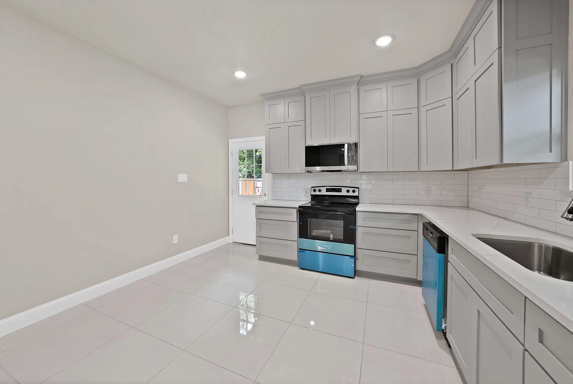 Single Family Residence For Sale in Johnson County , 1112 Trinity Street, Cleburne, Texas 76031, 3 Bedroom, 2 Bathroom, 2 Garage spaces, 1,800 Sqft, built in 2026, mls#21308951, Real Estate Agent in Cleburne, Homes For Sale in Johnson county, Homes For Sale in Cleburne, Realtor in Cleburne Texas, Real Estate Brokerage Independent Realty Texas, Luminita Cordes Realtor