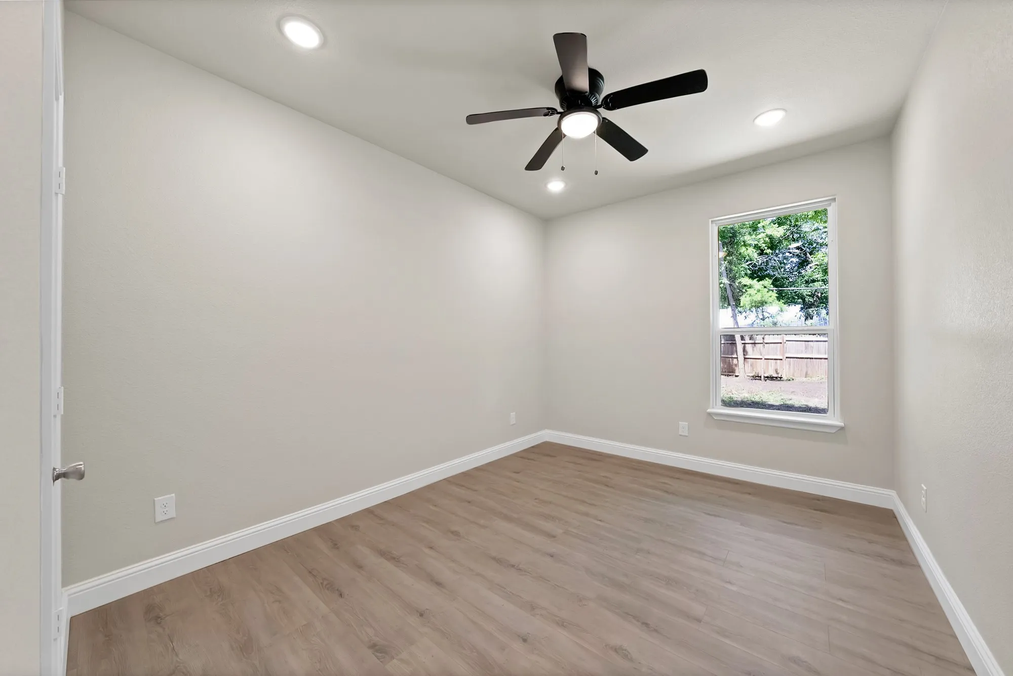 Single Family Residence For Sale in Johnson County , 1112 Trinity Street, Cleburne, Texas 76031, 3 Bedroom, 2 Bathroom, 2 Garage spaces, 1,800 Sqft, built in 2026, mls#21308951, Real Estate Agent in Cleburne, Homes For Sale in Johnson county, Homes For Sale in Cleburne, Realtor in Cleburne Texas, Real Estate Brokerage Independent Realty Texas, Luminita Cordes Realtor