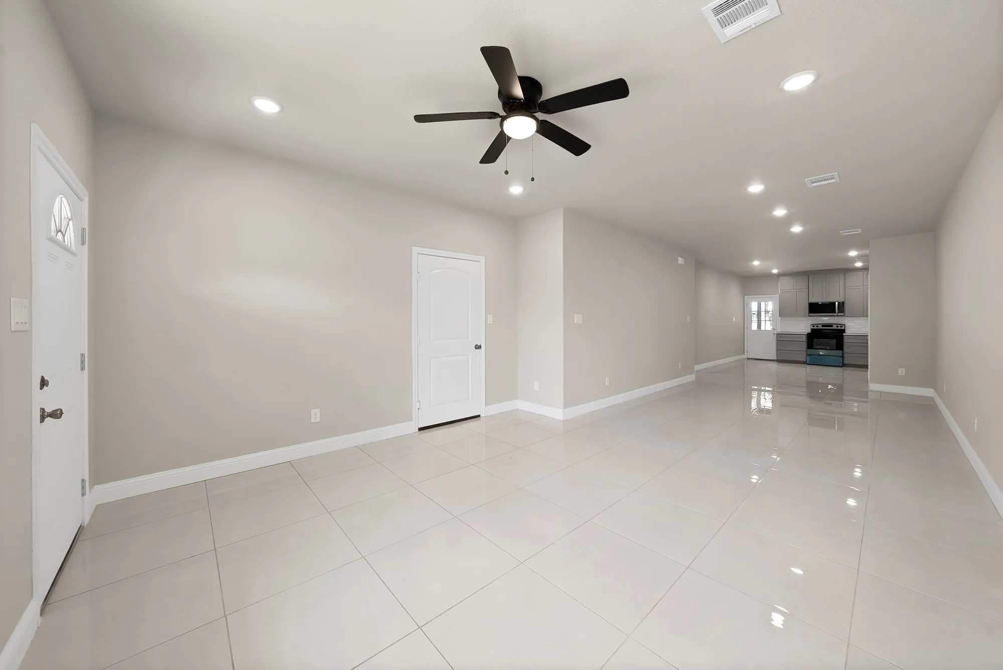Single Family Residence For Sale in Johnson County , 1112 Trinity Street, Cleburne, Texas 76031, 3 Bedroom, 2 Bathroom, 2 Garage spaces, 1,800 Sqft, built in 2026, mls#21308951, Real Estate Agent in Cleburne, Homes For Sale in Johnson county, Homes For Sale in Cleburne, Realtor in Cleburne Texas, Real Estate Brokerage Independent Realty Texas, Luminita Cordes Realtor