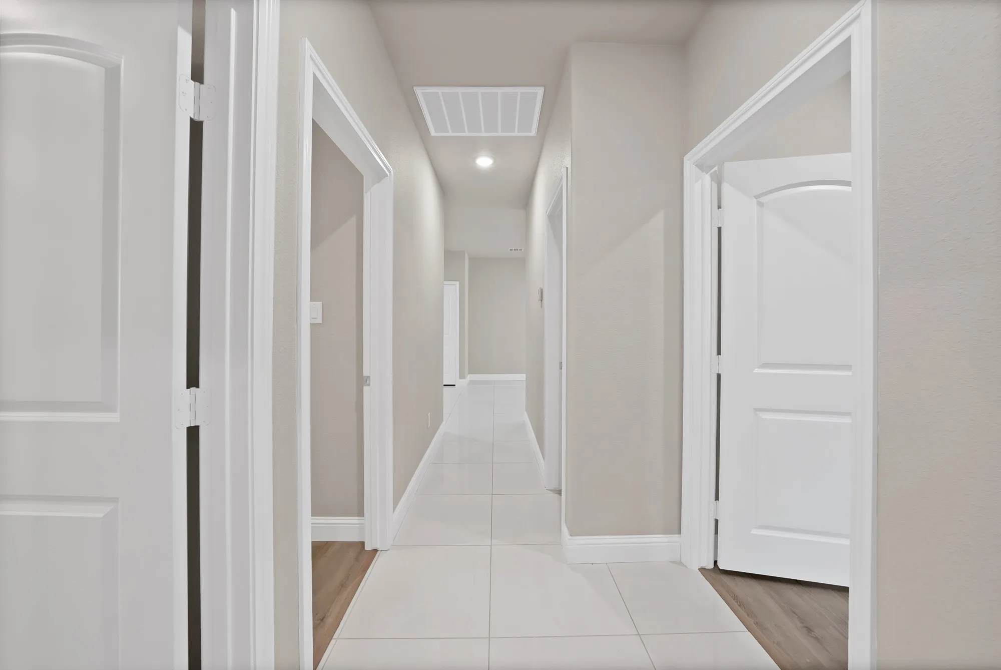 Single Family Residence For Sale in Johnson County , 1112 Trinity Street, Cleburne, Texas 76031, 3 Bedroom, 2 Bathroom, 2 Garage spaces, 1,800 Sqft, built in 2026, mls#21308951, Real Estate Agent in Cleburne, Homes For Sale in Johnson county, Homes For Sale in Cleburne, Realtor in Cleburne Texas, Real Estate Brokerage Independent Realty Texas, Luminita Cordes Realtor