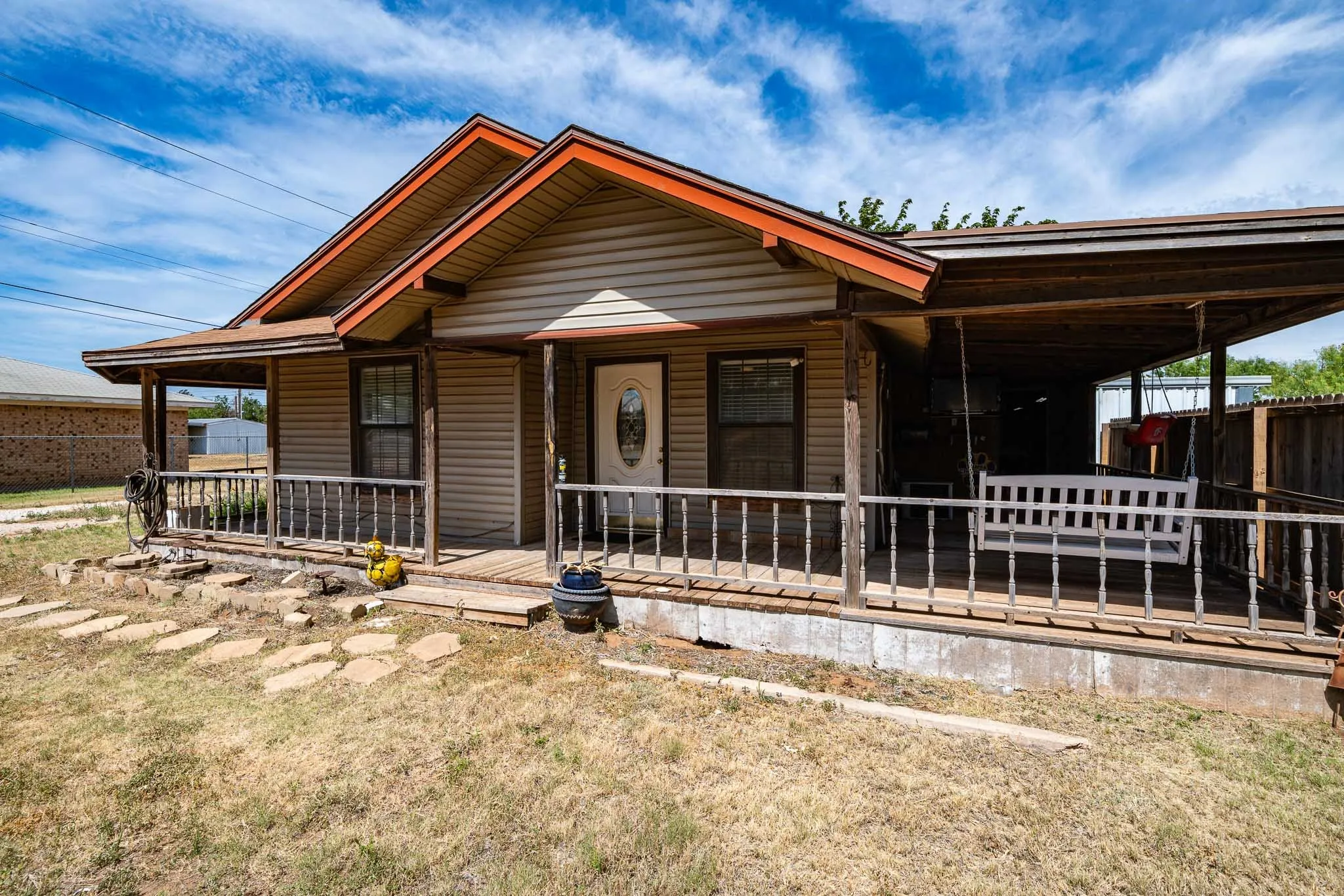 Single Family Residence For Sale in Taylor County , 106 Cherry, Merkel, Texas 79536, 2 Bedroom, 2 Bathroom, Garage spaces, 952 Sqft, built in 1933, mls#21308961, Real Estate Agent in Merkel, Homes For Sale in Taylor county, Homes For Sale in Merkel, Realtor in Merkel Texas, Real Estate Brokerage Independent Realty Texas, Luminita Cordes Realtor