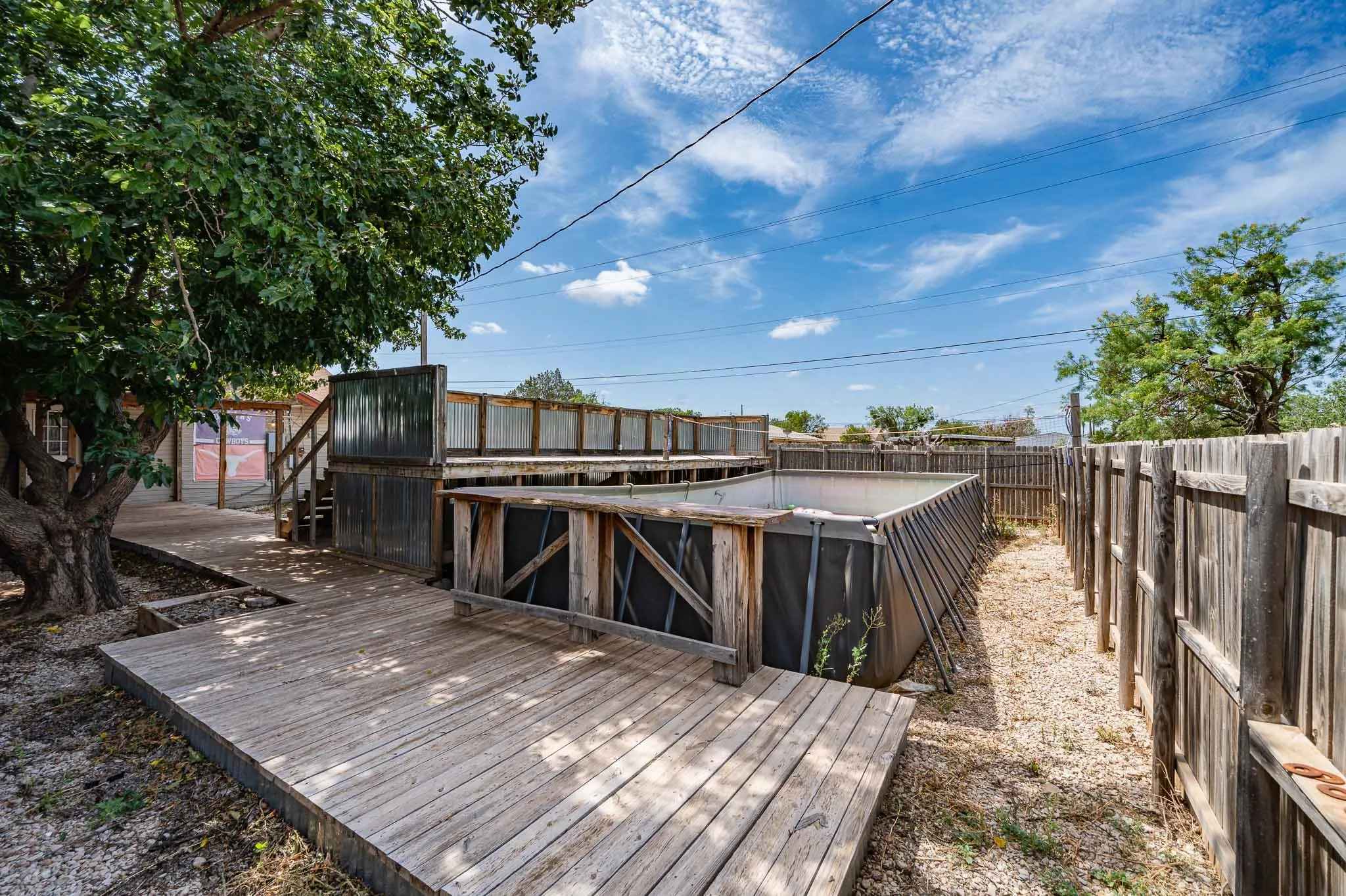 Single Family Residence For Sale in Taylor County , 106 Cherry, Merkel, Texas 79536, 2 Bedroom, 2 Bathroom, Garage spaces, 952 Sqft, built in 1933, mls#21308961, Real Estate Agent in Merkel, Homes For Sale in Taylor county, Homes For Sale in Merkel, Realtor in Merkel Texas, Real Estate Brokerage Independent Realty Texas, Luminita Cordes Realtor