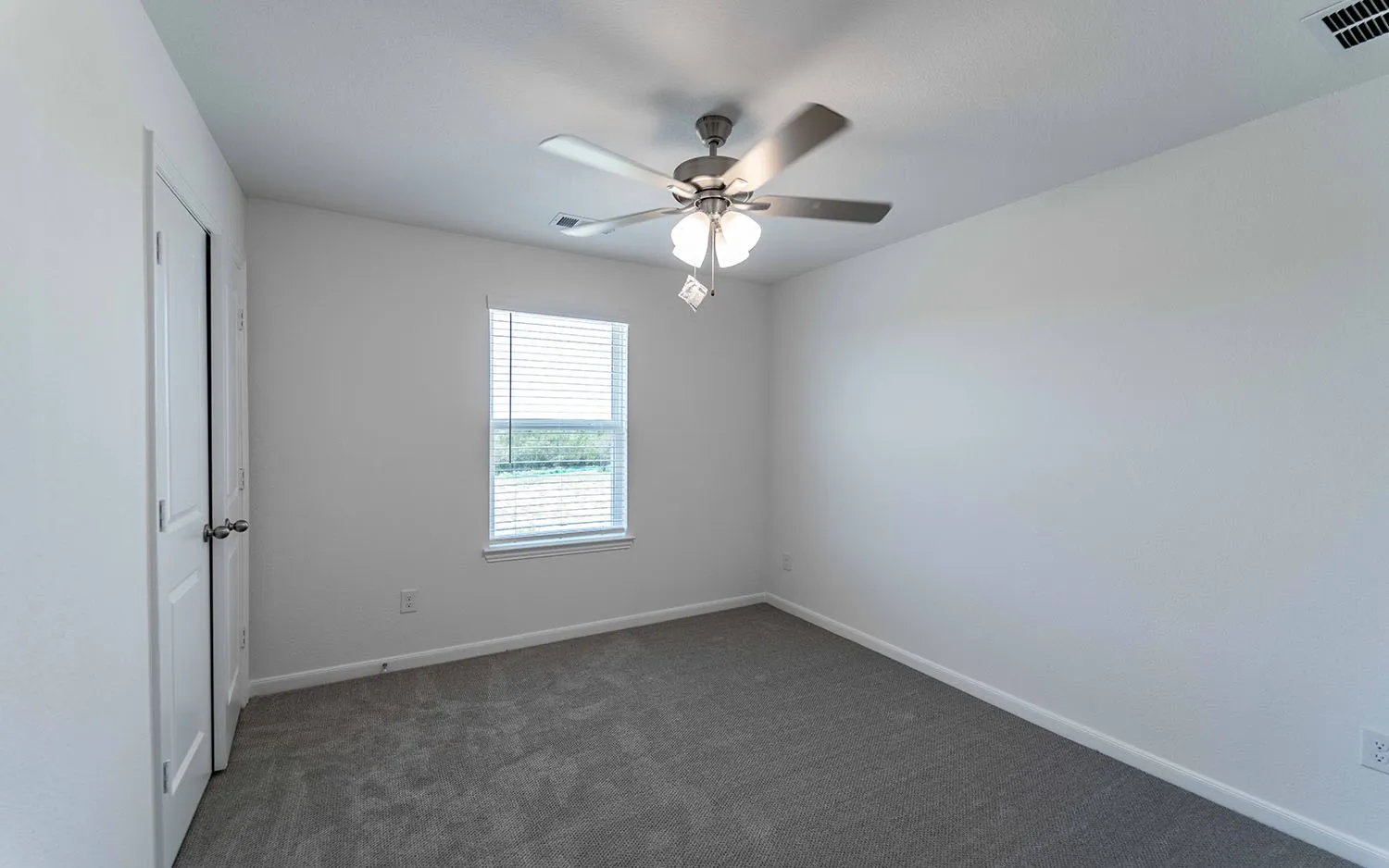 Single Family Residence For Sale in Dallas County , 1816 Morning Mist Way, Mesquite, Texas 75181, 4 Bedroom, 3 Bathroom, 2 Garage spaces, 2,574 Sqft, built in 2025, mls#21308964, Real Estate Agent in Mesquite, Homes For Sale in Dallas county, Homes For Sale in Mesquite, Realtor in Mesquite Texas, Real Estate Brokerage Independent Realty Texas, Luminita Cordes Realtor