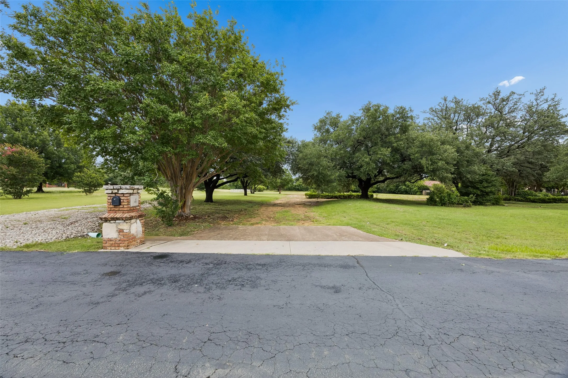 Unimproved Land For Sale in Collin County , 4 Riva Ridge, Frisco, Texas 75034, 0, 0, Garage spaces, 0 Sqft, built in 0, Price $4,000,000, mls#21308974, Real Estate Agent in Frisco, Homes For Sale in Collin county, Homes For Sale in Frisco, Realtor in Frisco Texas, Real Estate Brokerage Independent Realty Texas, Luminita Cordes Realtor
