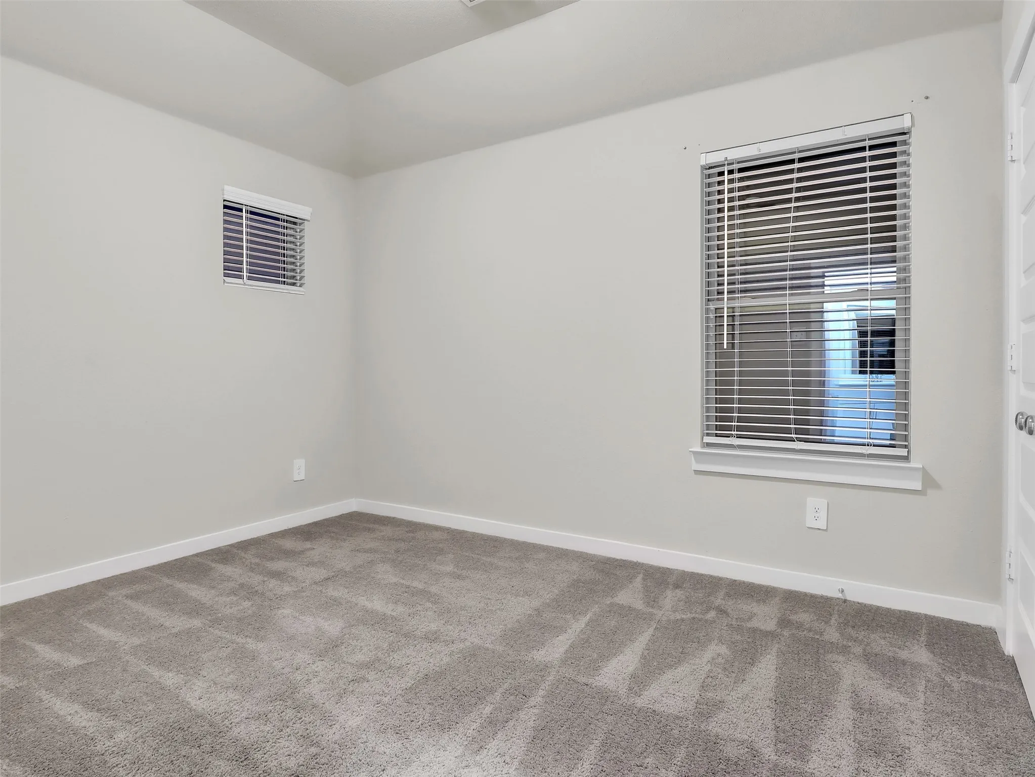 Single Family Residence For Sale in Collin County , 2214 Spring Side Drive, Royse City, Texas 75189, 4 Bedroom, 3 Bathroom, 2 Garage spaces, 2,184 Sqft, built in 2022, mls#21306995, Real Estate Agent in Royse City, Homes For Sale in Collin county, Homes For Sale in Royse City, Realtor in Royse City Texas, Real Estate Brokerage Independent Realty Texas, Luminita Cordes Realtor