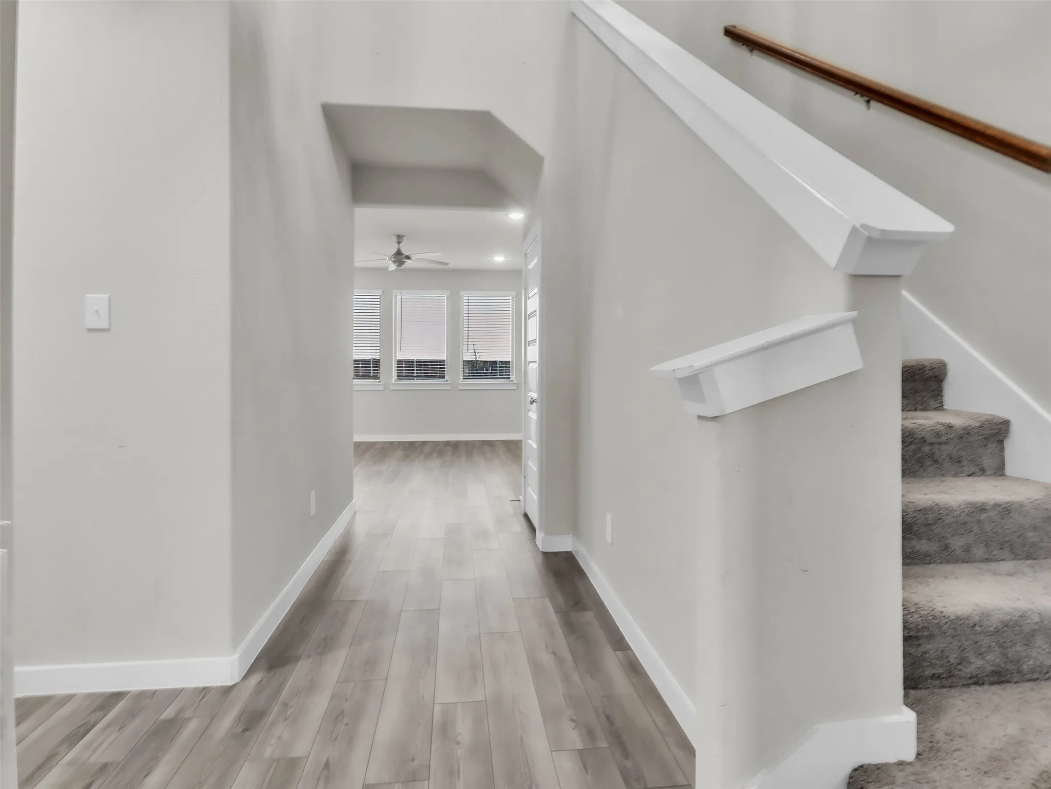 Single Family Residence For Sale in Collin County , 2214 Spring Side Drive, Royse City, Texas 75189, 4 Bedroom, 3 Bathroom, 2 Garage spaces, 2,184 Sqft, built in 2022, mls#21306995, Real Estate Agent in Royse City, Homes For Sale in Collin county, Homes For Sale in Royse City, Realtor in Royse City Texas, Real Estate Brokerage Independent Realty Texas, Luminita Cordes Realtor