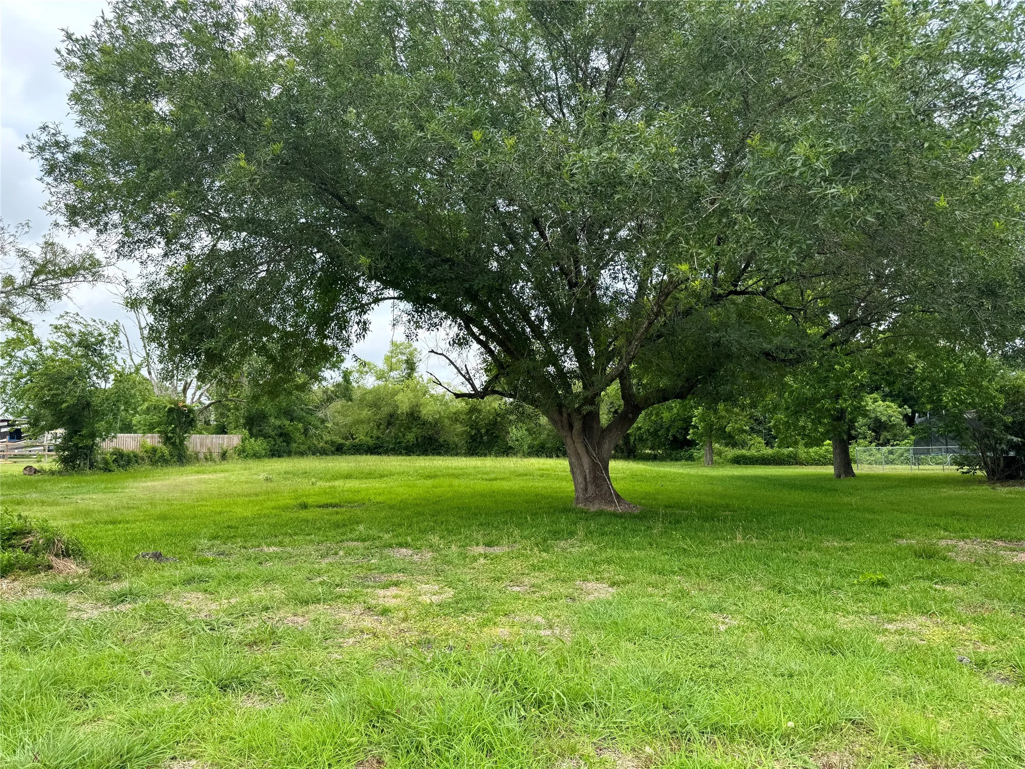 Unimproved Land For Sale in Harris County , 000 John Martin Road, Baytown, Texas 77521, 0, 0, Garage spaces, 0 Sqft, built in 0, Price $359,900, mls#21309052, Real Estate Agent in Baytown, Homes For Sale in Harris county, Homes For Sale in Baytown, Realtor in Baytown Texas, Real Estate Brokerage Independent Realty Texas, Luminita Cordes Realtor
