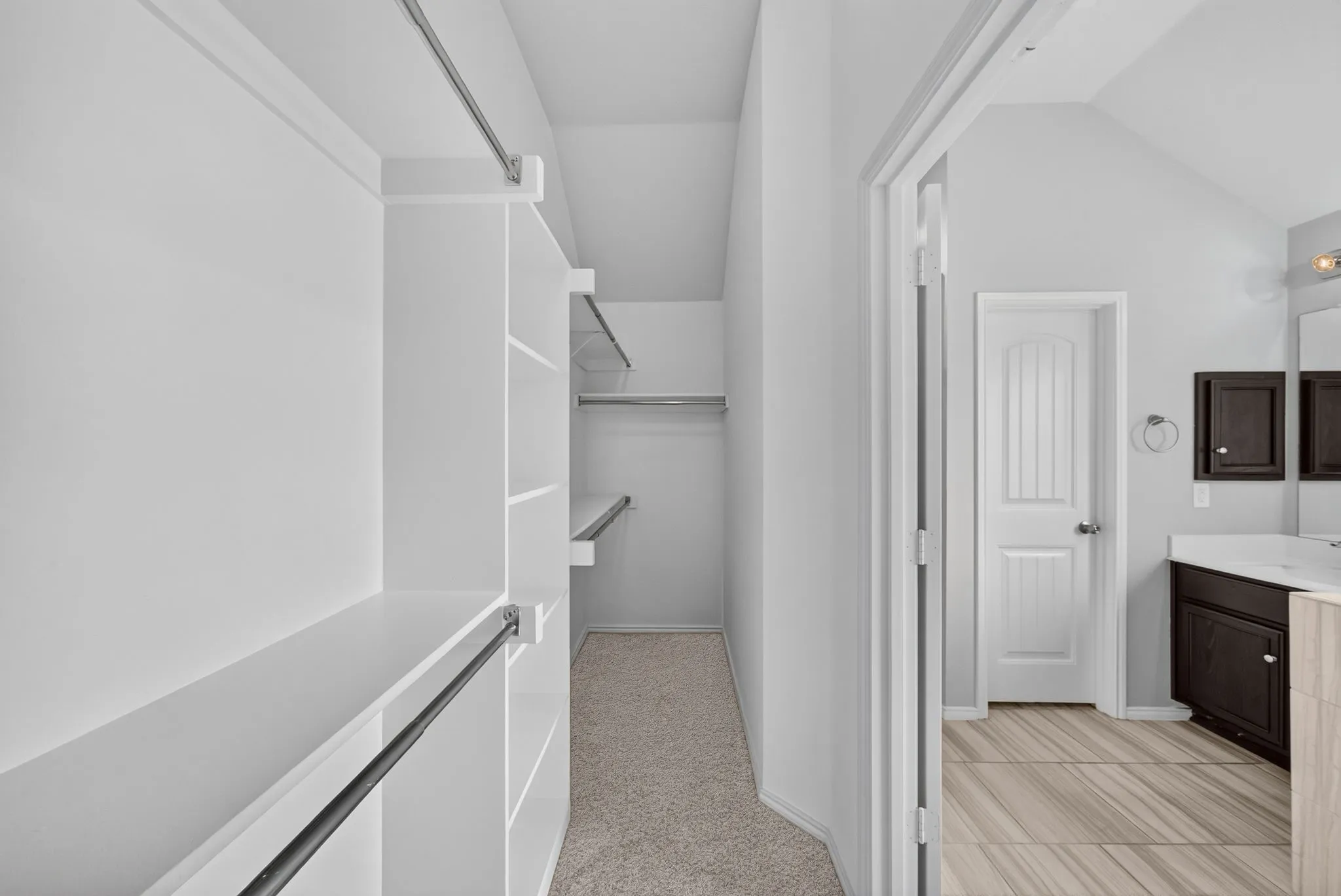 Single Family Residence For Sale in Collin County , 1928 Glen Meadow Drive, Royse City, Texas 75189, 4 Bedroom, 2 Bathroom, 2 Garage spaces, 1,706 Sqft, built in 2018, mls#21309064, Real Estate Agent in Royse City, Homes For Sale in Collin county, Homes For Sale in Royse City, Realtor in Royse City Texas, Real Estate Brokerage Independent Realty Texas, Luminita Cordes Realtor