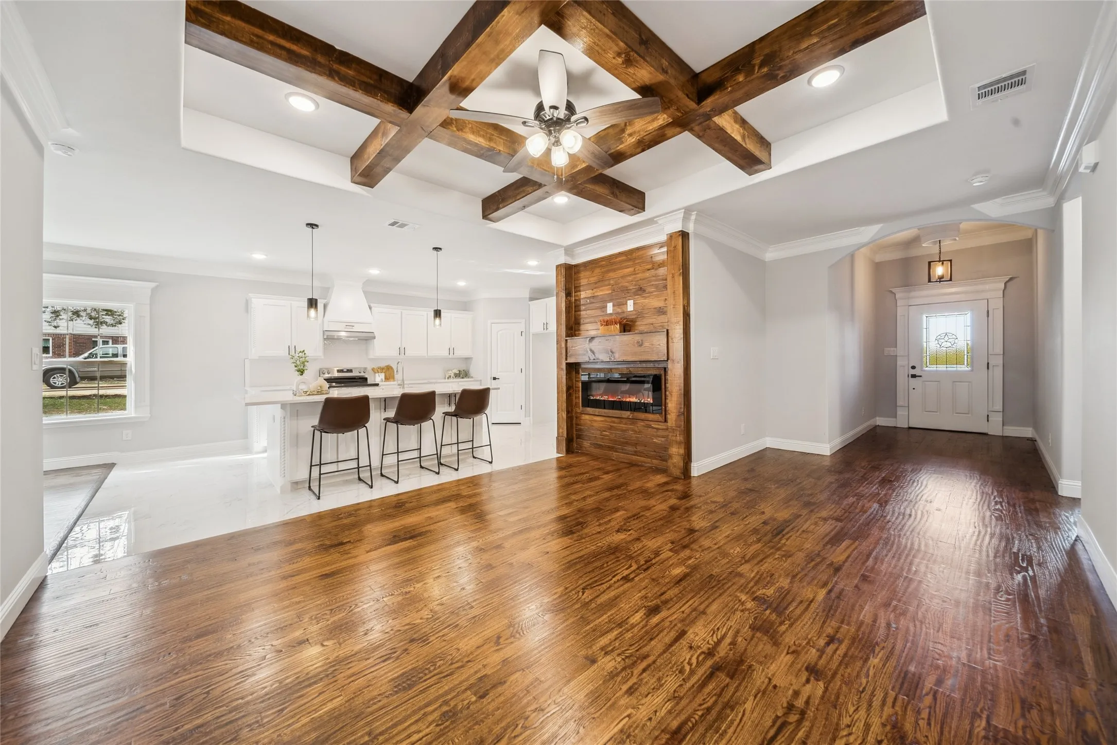 Single Family Residence For Sale in Hood County , 1103 Bandera Trail, Granbury, Texas 76048, 3 Bedroom, 2 Bathroom, 2 Garage spaces, 1,661 Sqft, built in 2026, Price $329,000, mls#21309071, Real Estate Agent in Granbury, Homes For Sale in Hood county, Homes For Sale in Granbury, Realtor in Granbury Texas, Real Estate Brokerage Independent Realty Texas, Luminita Cordes Realtor