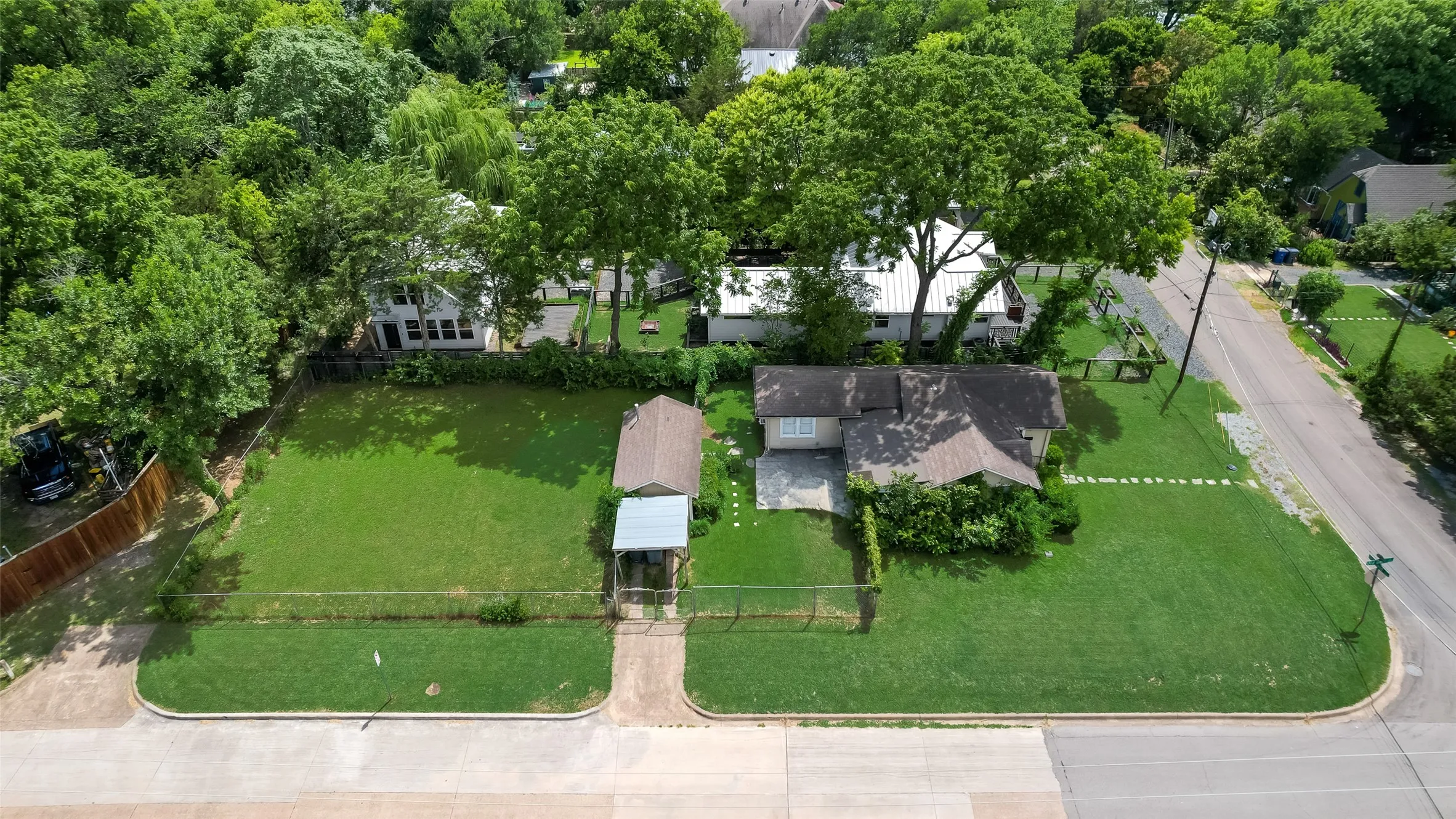 CORNER LOT AERIAL VIEW FACING AWAY FROM CASA LINDA PARK