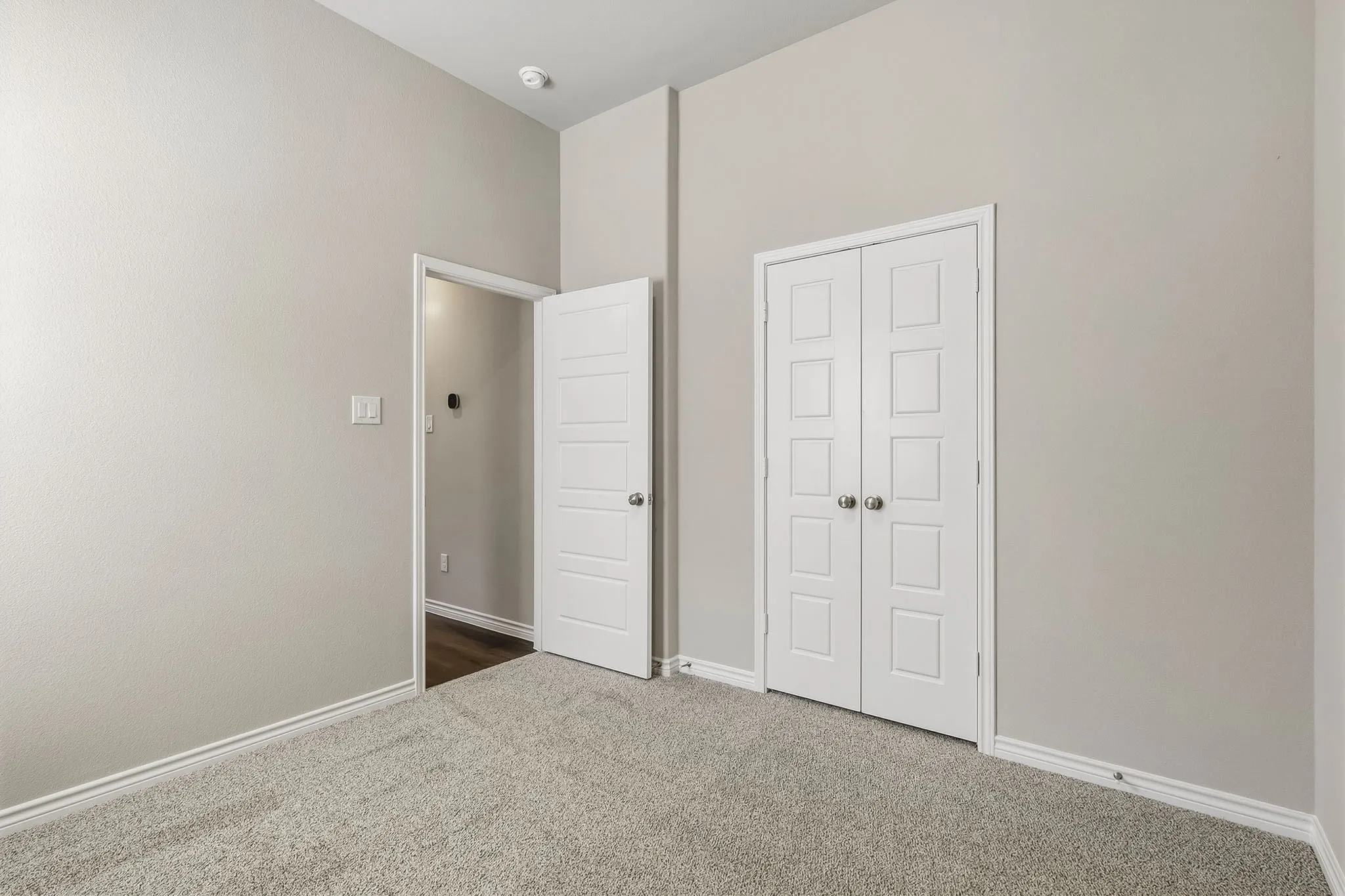 Single Family Residence For Sale in Tarrant County , 1120 Runway Road, Fort Worth, Texas 76131, 3 Bedroom, 2 Bathroom, 2 Garage spaces, 1,516 Sqft, built in 2026, mls#21309061, Real Estate Agent in Fort Worth, Homes For Sale in Tarrant county, Homes For Sale in Fort Worth, Realtor in Fort Worth Texas, Real Estate Brokerage Independent Realty Texas, Luminita Cordes Realtor