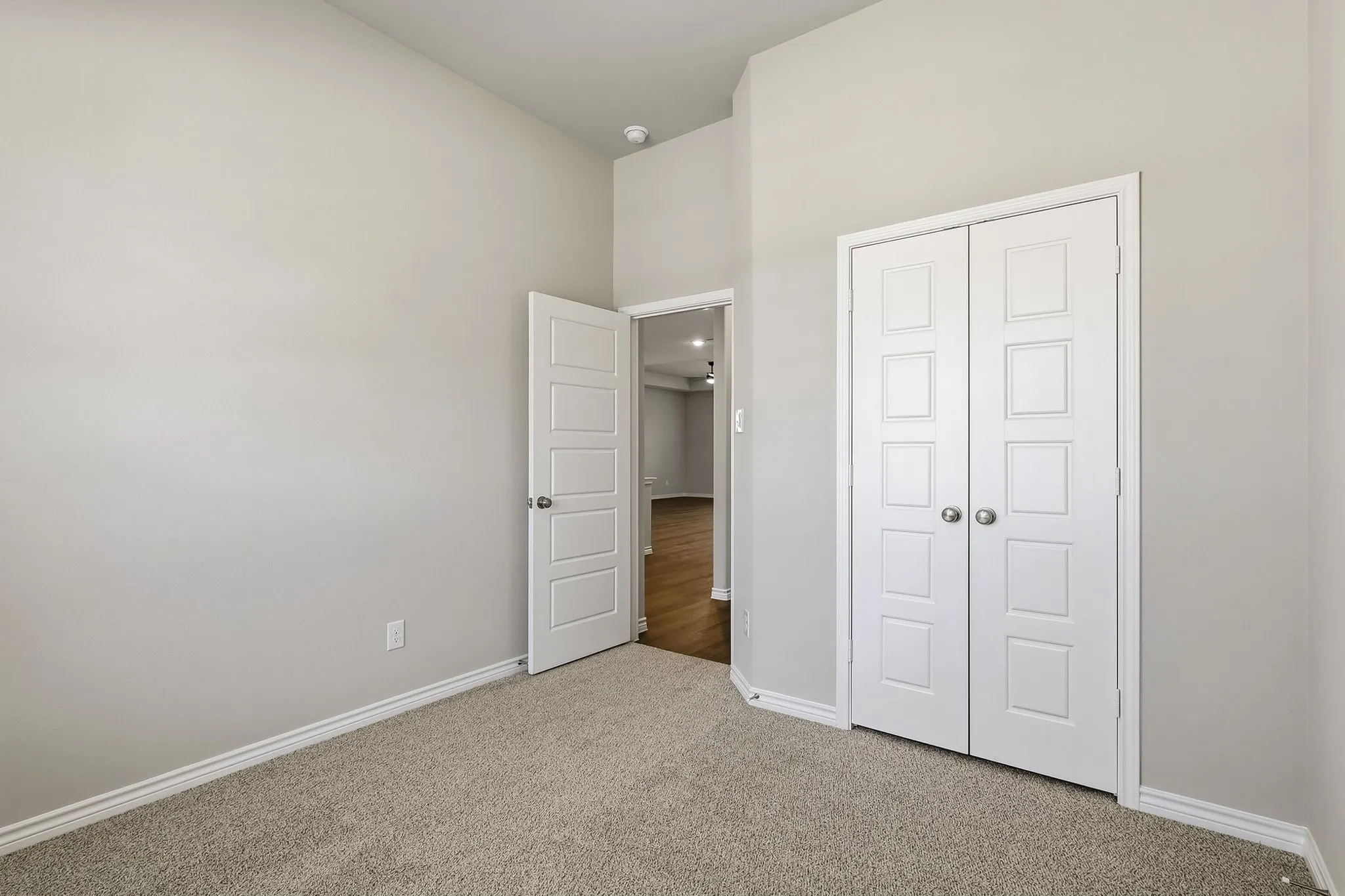 Single Family Residence For Sale in Tarrant County , 1120 Runway Road, Fort Worth, Texas 76131, 3 Bedroom, 2 Bathroom, 2 Garage spaces, 1,516 Sqft, built in 2026, mls#21309061, Real Estate Agent in Fort Worth, Homes For Sale in Tarrant county, Homes For Sale in Fort Worth, Realtor in Fort Worth Texas, Real Estate Brokerage Independent Realty Texas, Luminita Cordes Realtor