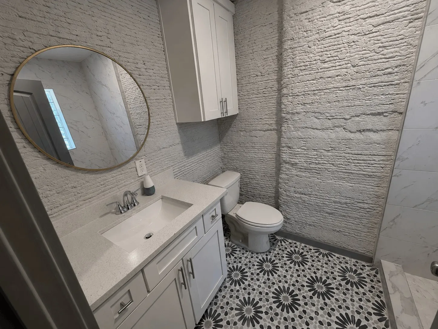 Single Family Residence For Sale in Henderson County , 7148 Valleyview Drive, Mabank, Texas 75156, 3 Bedroom, 2 Bathroom, Garage spaces, 1,250 Sqft, built in 2022, mls#21308977, Real Estate Agent in Mabank, Homes For Sale in Henderson county, Homes For Sale in Mabank, Realtor in Mabank Texas, Real Estate Brokerage Independent Realty Texas, Luminita Cordes Realtor