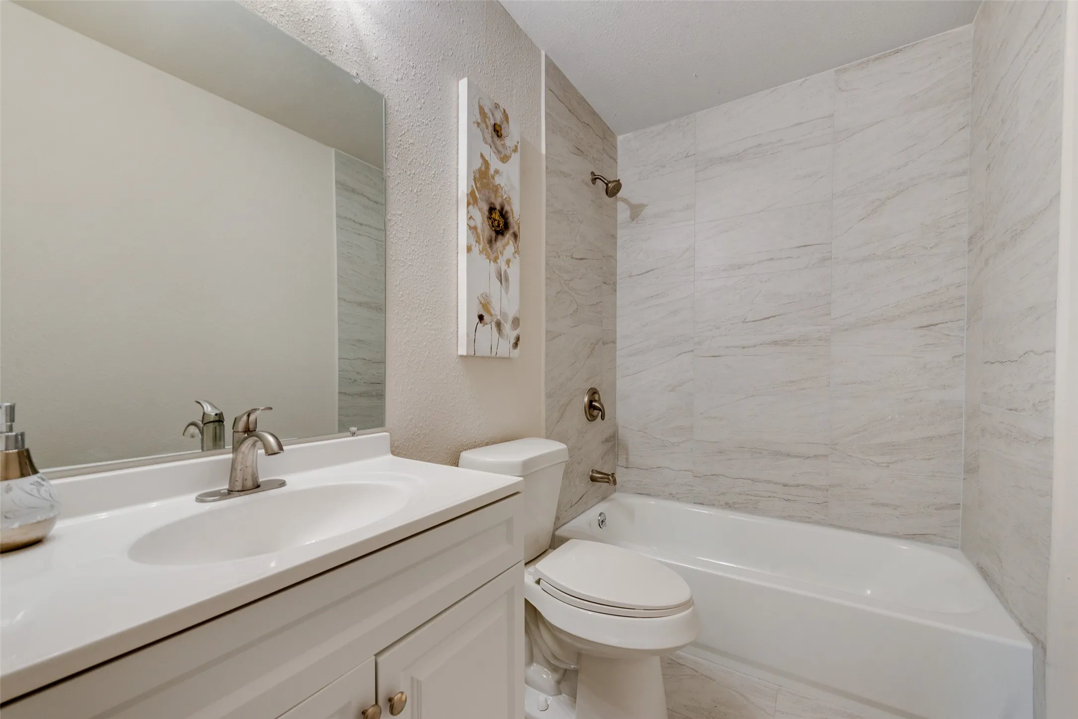 Single Family Residence For Sale in Denton County , 506 N Fm 156, Ponder, Texas 76259, 4 Bedroom, 3 Bathroom, Garage spaces, 2,100 Sqft, built in 1992, mls#21309079, Real Estate Agent in Ponder, Homes For Sale in Denton county, Homes For Sale in Ponder, Realtor in Ponder Texas, Real Estate Brokerage Independent Realty Texas, Luminita Cordes Realtor