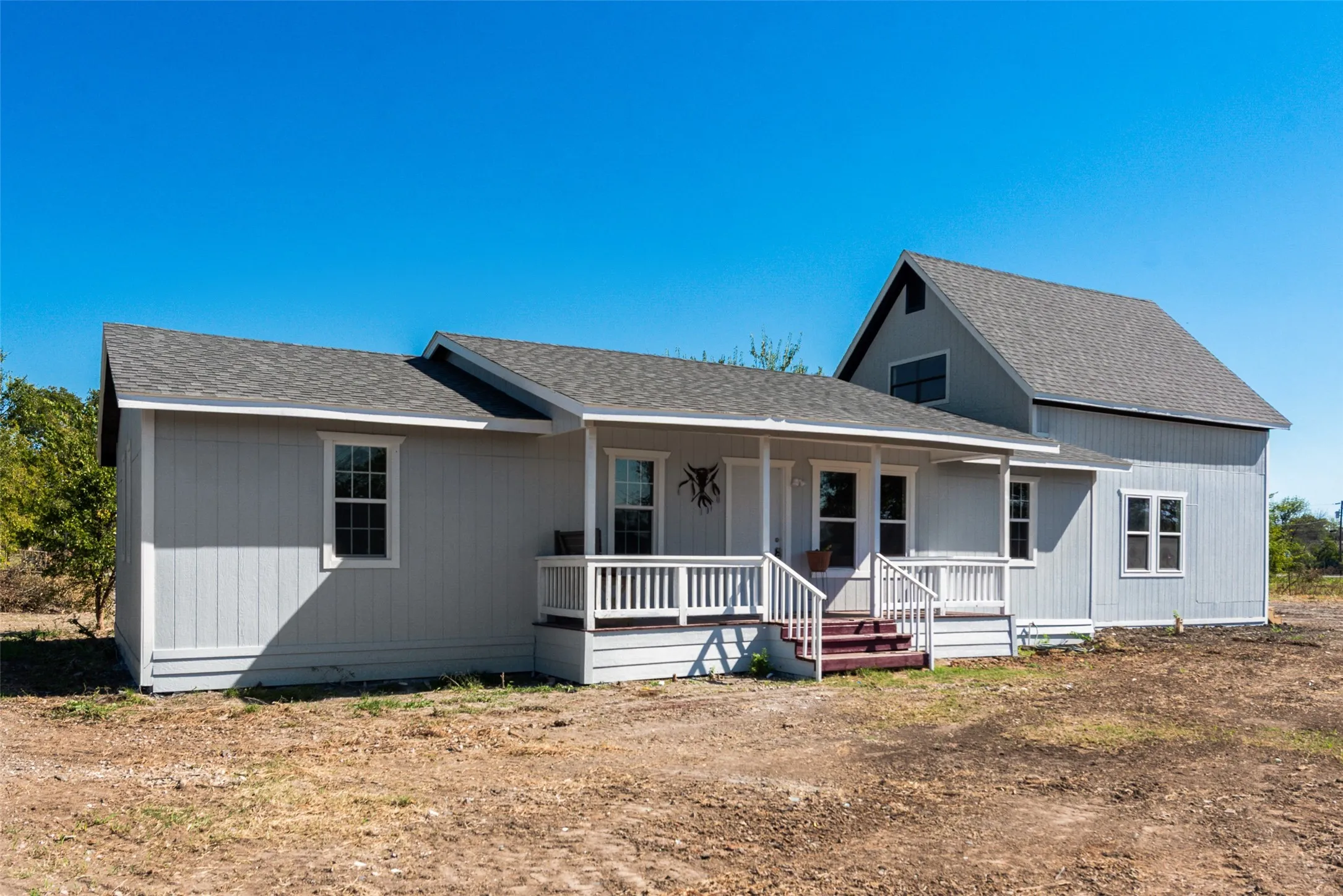 Single Family Residence For Sale in Denton County , 506 N Fm 156, Ponder, Texas 76259, 4 Bedroom, 3 Bathroom, Garage spaces, 2,100 Sqft, built in 1992, mls#21309079, Real Estate Agent in Ponder, Homes For Sale in Denton county, Homes For Sale in Ponder, Realtor in Ponder Texas, Real Estate Brokerage Independent Realty Texas, Luminita Cordes Realtor