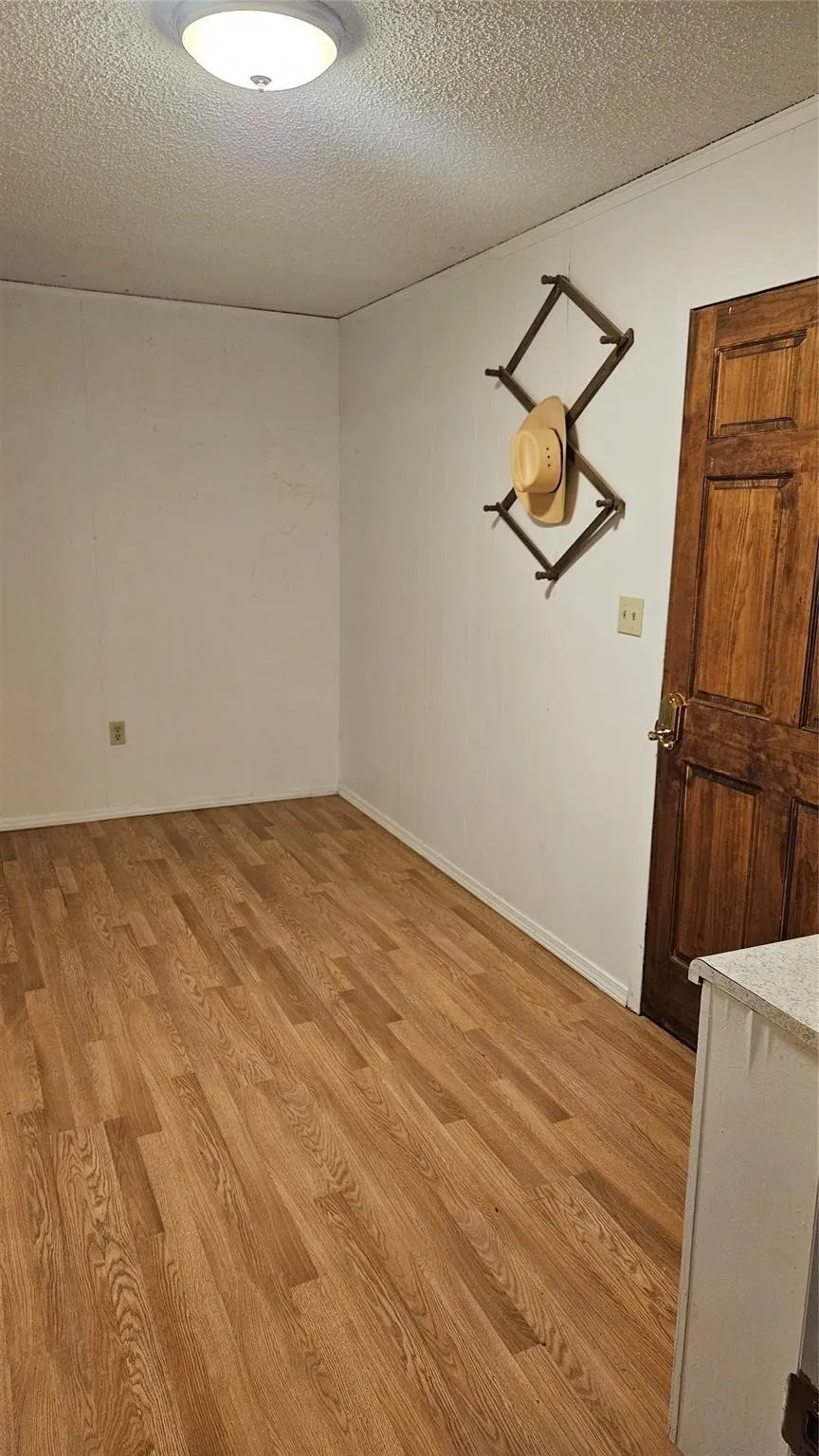Single Family Residence For Sale in Mills County , 4 W Sherman Street, Mullin, Texas 76864, 1 Bedroom, 1 Bathroom, Garage spaces, 1,056 Sqft, built in 1940, mls#21309080, Real Estate Agent in Mullin, Homes For Sale in Mills county, Homes For Sale in Mullin, Realtor in Mullin Texas, Real Estate Brokerage Independent Realty Texas, Luminita Cordes Realtor