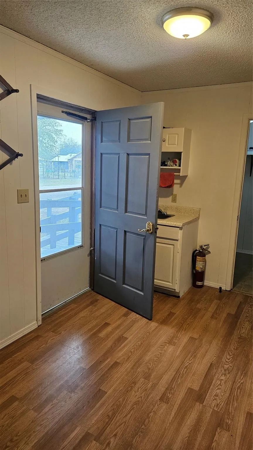Single Family Residence For Sale in Mills County , 4 W Sherman Street, Mullin, Texas 76864, 1 Bedroom, 1 Bathroom, Garage spaces, 1,056 Sqft, built in 1940, mls#21309080, Real Estate Agent in Mullin, Homes For Sale in Mills county, Homes For Sale in Mullin, Realtor in Mullin Texas, Real Estate Brokerage Independent Realty Texas, Luminita Cordes Realtor
