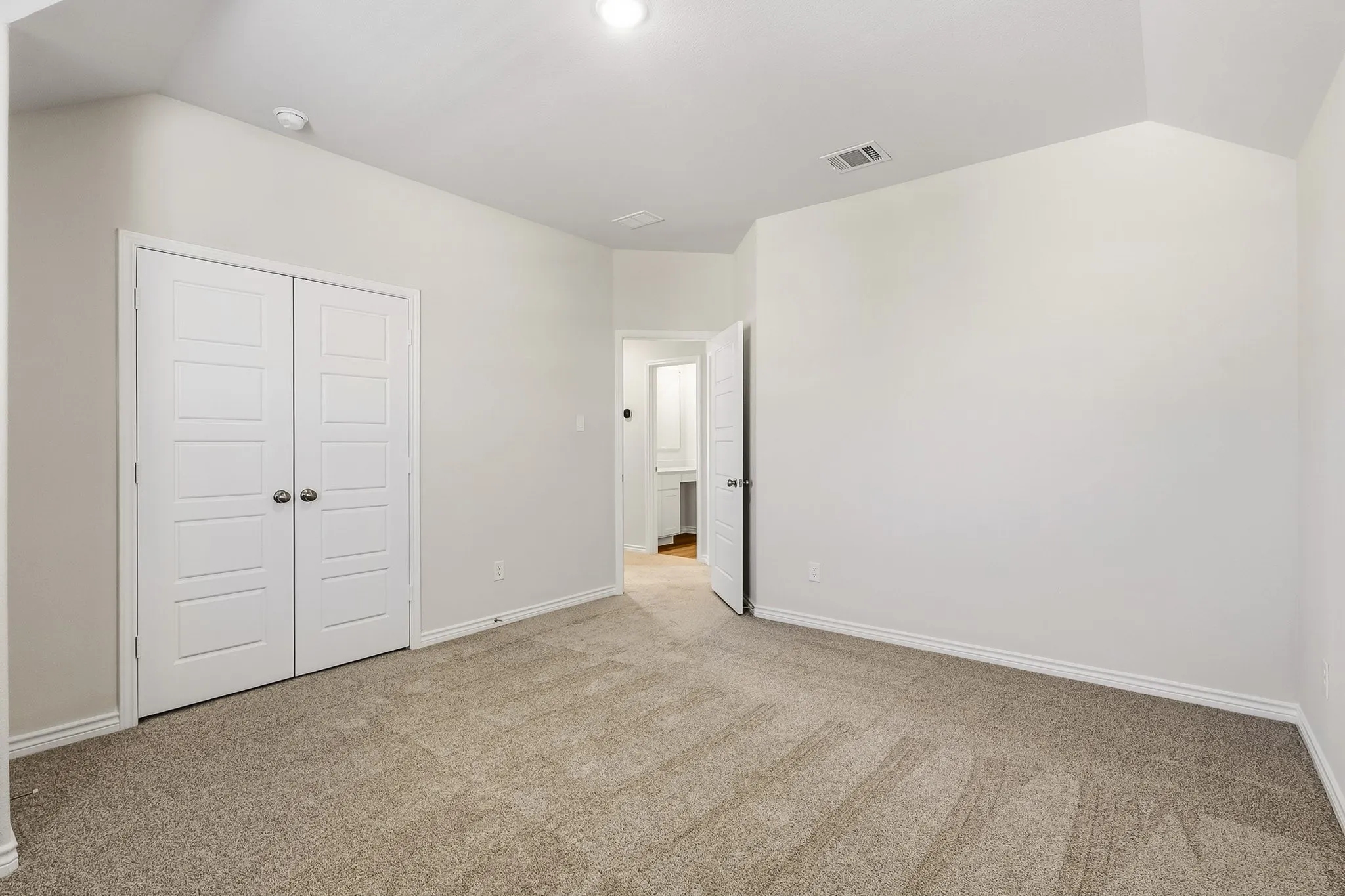 Single Family Residence For Sale in Tarrant County , 10032 Freighter Trail, Fort Worth, Texas 76131, 4 Bedroom, 3 Bathroom, 2 Garage spaces, 2,235 Sqft, built in 2026, mls#21309081, Real Estate Agent in Fort Worth, Homes For Sale in Tarrant county, Homes For Sale in Fort Worth, Realtor in Fort Worth Texas, Real Estate Brokerage Independent Realty Texas, Luminita Cordes Realtor