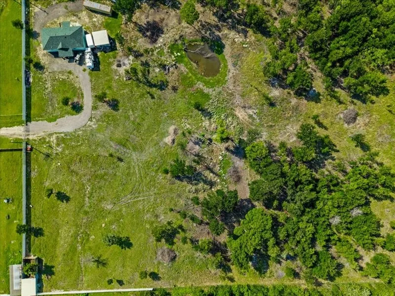 Unimproved Land For Sale in Navarro County , 197 County Road 2005, Corsicana, Texas 75110, 0, 0, Garage spaces, 0 Sqft, built in 0, mls#21309135, Real Estate Agent in Corsicana, Homes For Sale in Navarro county, Homes For Sale in Corsicana, Realtor in Corsicana Texas, Real Estate Brokerage Independent Realty Texas, Luminita Cordes Realtor