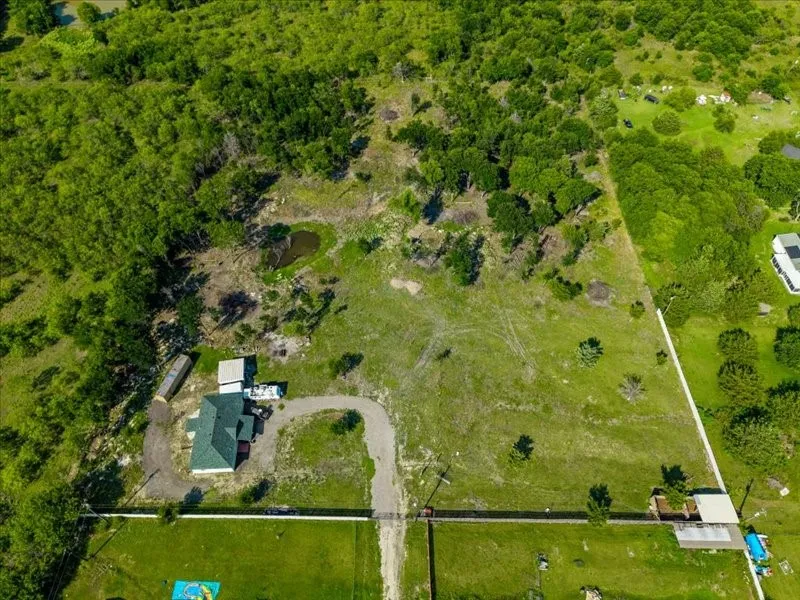 Unimproved Land For Sale in Navarro County , 197 County Road 2005, Corsicana, Texas 75110, 0, 0, Garage spaces, 0 Sqft, built in 0, mls#21309135, Real Estate Agent in Corsicana, Homes For Sale in Navarro county, Homes For Sale in Corsicana, Realtor in Corsicana Texas, Real Estate Brokerage Independent Realty Texas, Luminita Cordes Realtor