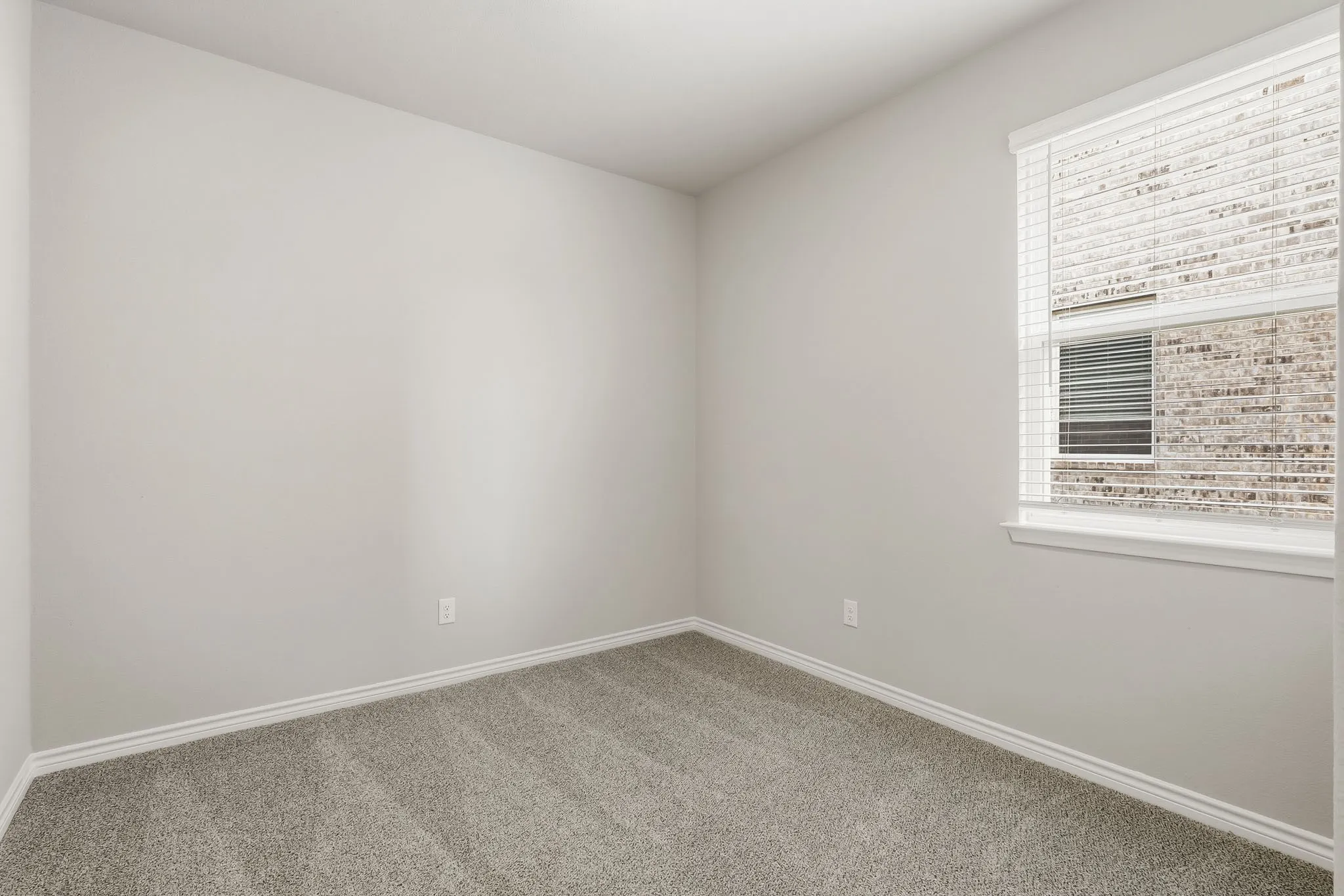 Single Family Residence For Sale in Ellis County , 1707 Romans Road, Ennis, Texas 75119, 3 Bedroom, 2 Bathroom, 2 Garage spaces, 1,245 Sqft, built in 2026, mls#21293304, Real Estate Agent in Ennis, Homes For Sale in Ellis county, Homes For Sale in Ennis, Realtor in Ennis Texas, Real Estate Brokerage Independent Realty Texas, Luminita Cordes Realtor
