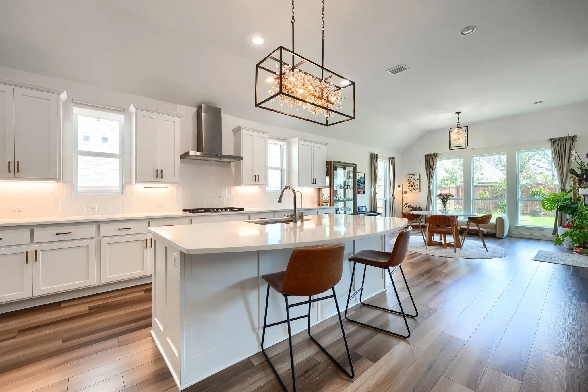 Single Family Residence For Sale in Collin County , 2532 Blackpool Court, Celina, Texas 75009, 4 Bedroom, 4 Bathroom, 2 Garage spaces, 3,241 Sqft, built in 2023, mls#21307476, Real Estate Agent in Celina, Homes For Sale in Collin county, Homes For Sale in Celina, Realtor in Celina Texas, Real Estate Brokerage Independent Realty Texas, Luminita Cordes Realtor