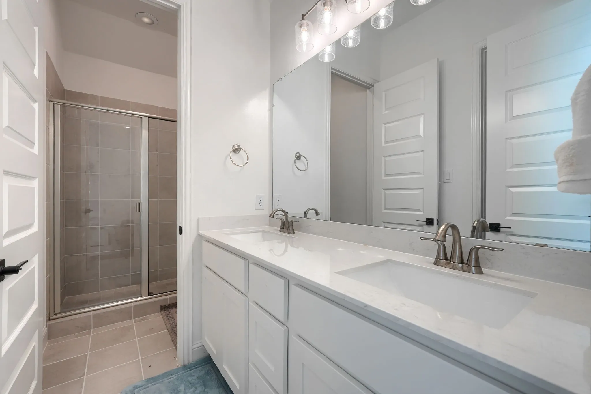 Single Family Residence For Sale in Collin County , 2532 Blackpool Court, Celina, Texas 75009, 4 Bedroom, 4 Bathroom, 2 Garage spaces, 3,241 Sqft, built in 2023, mls#21307476, Real Estate Agent in Celina, Homes For Sale in Collin county, Homes For Sale in Celina, Realtor in Celina Texas, Real Estate Brokerage Independent Realty Texas, Luminita Cordes Realtor