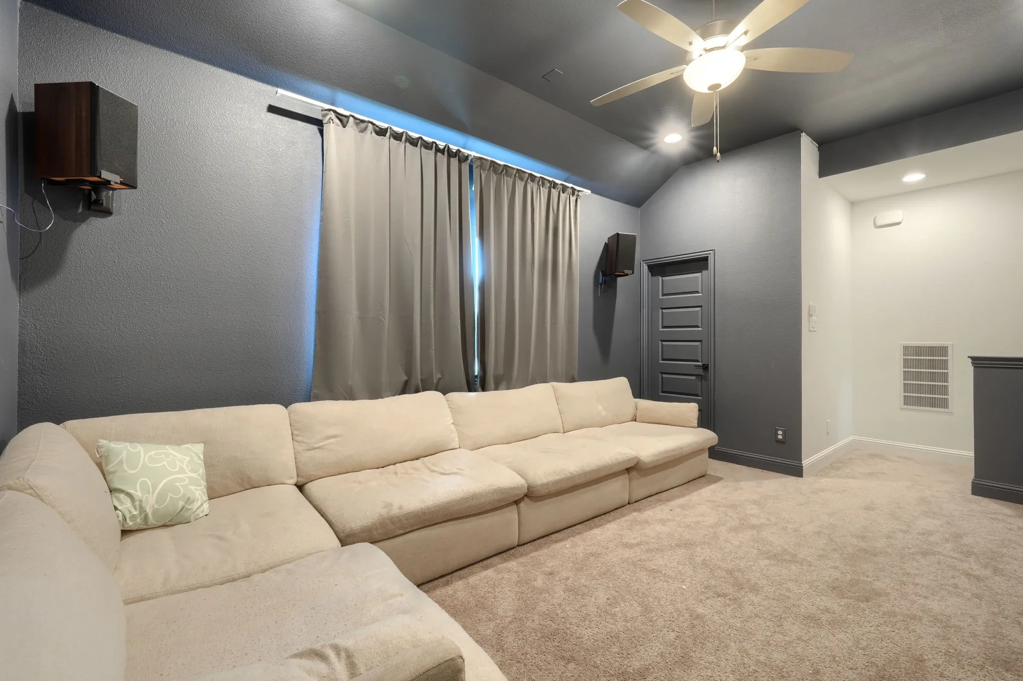 Single Family Residence For Sale in Collin County , 2532 Blackpool Court, Celina, Texas 75009, 4 Bedroom, 4 Bathroom, 2 Garage spaces, 3,241 Sqft, built in 2023, mls#21307476, Real Estate Agent in Celina, Homes For Sale in Collin county, Homes For Sale in Celina, Realtor in Celina Texas, Real Estate Brokerage Independent Realty Texas, Luminita Cordes Realtor