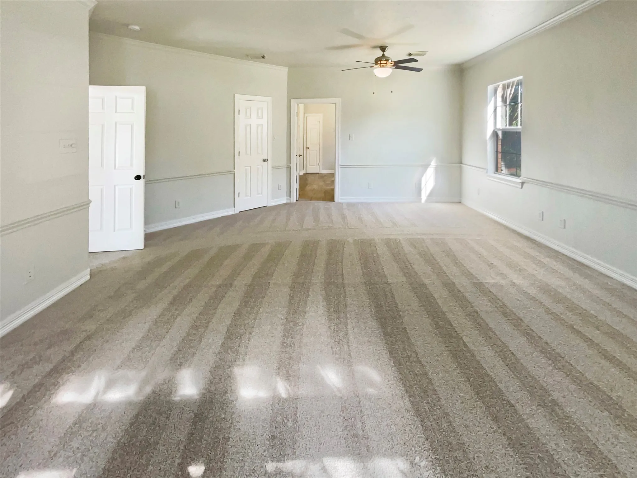 Single Family Residence For Sale in Tarrant County , 6804 Savannah Lane, Fort Worth, Texas 76132, 4 Bedroom, 5 Bathroom, 2 Garage spaces, 5,290 Sqft, built in 1992, mls#21309006, Real Estate Agent in Fort Worth, Homes For Sale in Tarrant county, Homes For Sale in Fort Worth, Realtor in Fort Worth Texas, Real Estate Brokerage Independent Realty Texas, Luminita Cordes Realtor