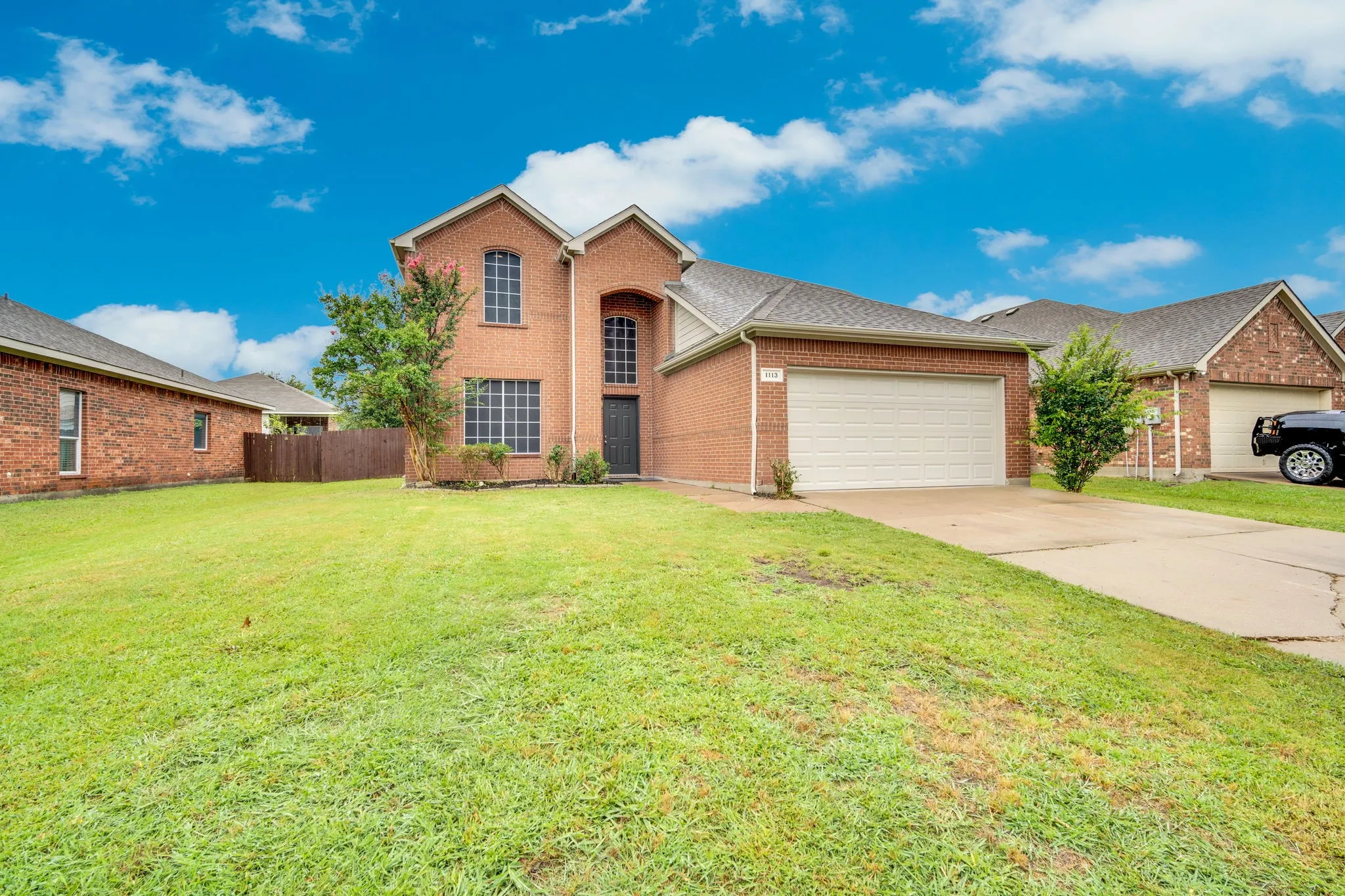 Single Family Residence For Sale in Johnson County , 1113 Skylark Drive, Burleson, Texas 76028, 4 Bedroom, 3 Bathroom, 2 Garage spaces, 2,808 Sqft, built in 2005, mls#21309227, Real Estate Agent in Burleson, Homes For Sale in Johnson county, Homes For Sale in Burleson, Realtor in Burleson Texas, Real Estate Brokerage Independent Realty Texas, Luminita Cordes Realtor