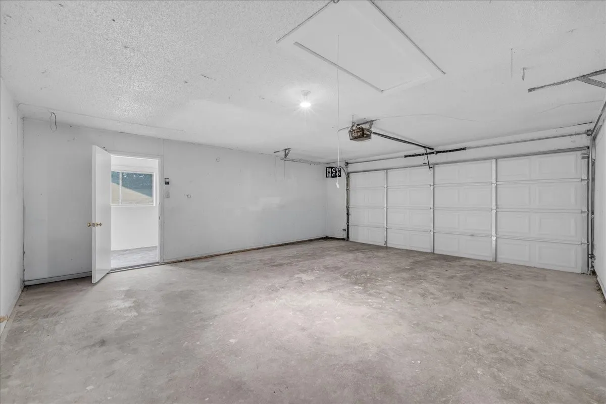 Spacious Rear Entry Garage