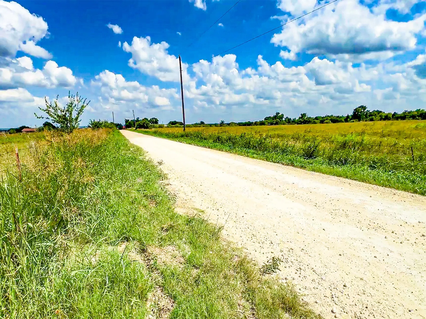 Unimproved Land For Sale in Johnson County , 6968 County Road 203, Grandview, Texas 76050, 0, 0, Garage spaces, 0 Sqft, built in 0, mls#21309212, Real Estate Agent in Grandview, Homes For Sale in Johnson county, Homes For Sale in Grandview, Realtor in Grandview Texas, Real Estate Brokerage Independent Realty Texas, Luminita Cordes Realtor